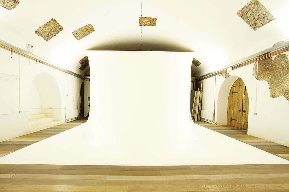 Whole Venue - j4cmw024ewt.jpg