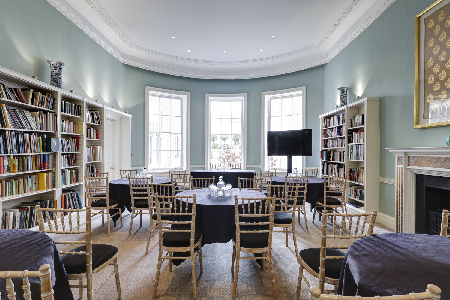 Library - v4ktz5ek504.jpg