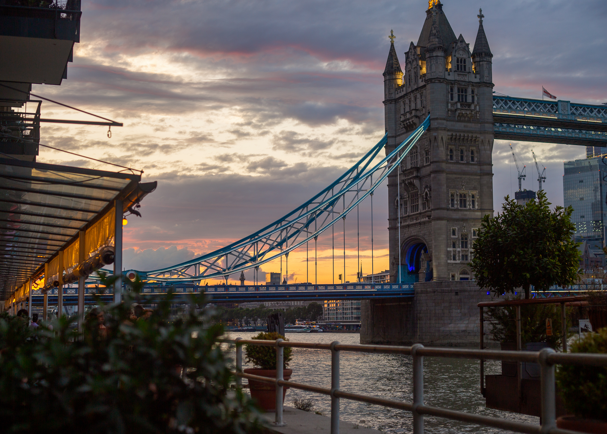 Bar - ijqyicccyhu.jpg