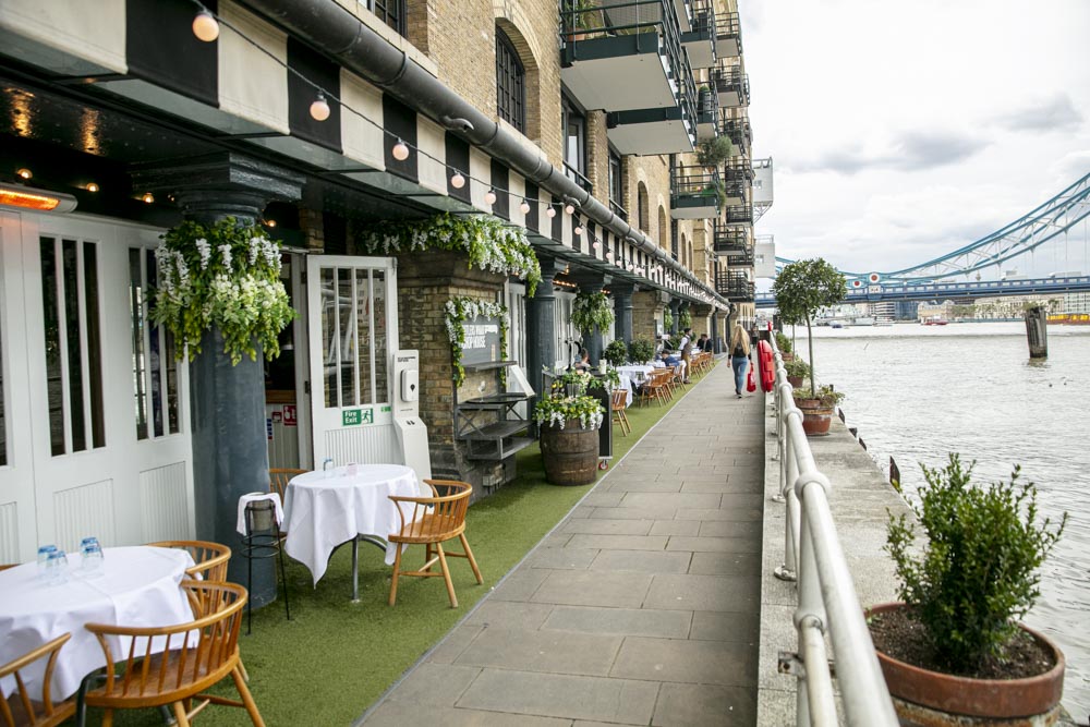 Terrace - erc0twt43ga.jpg