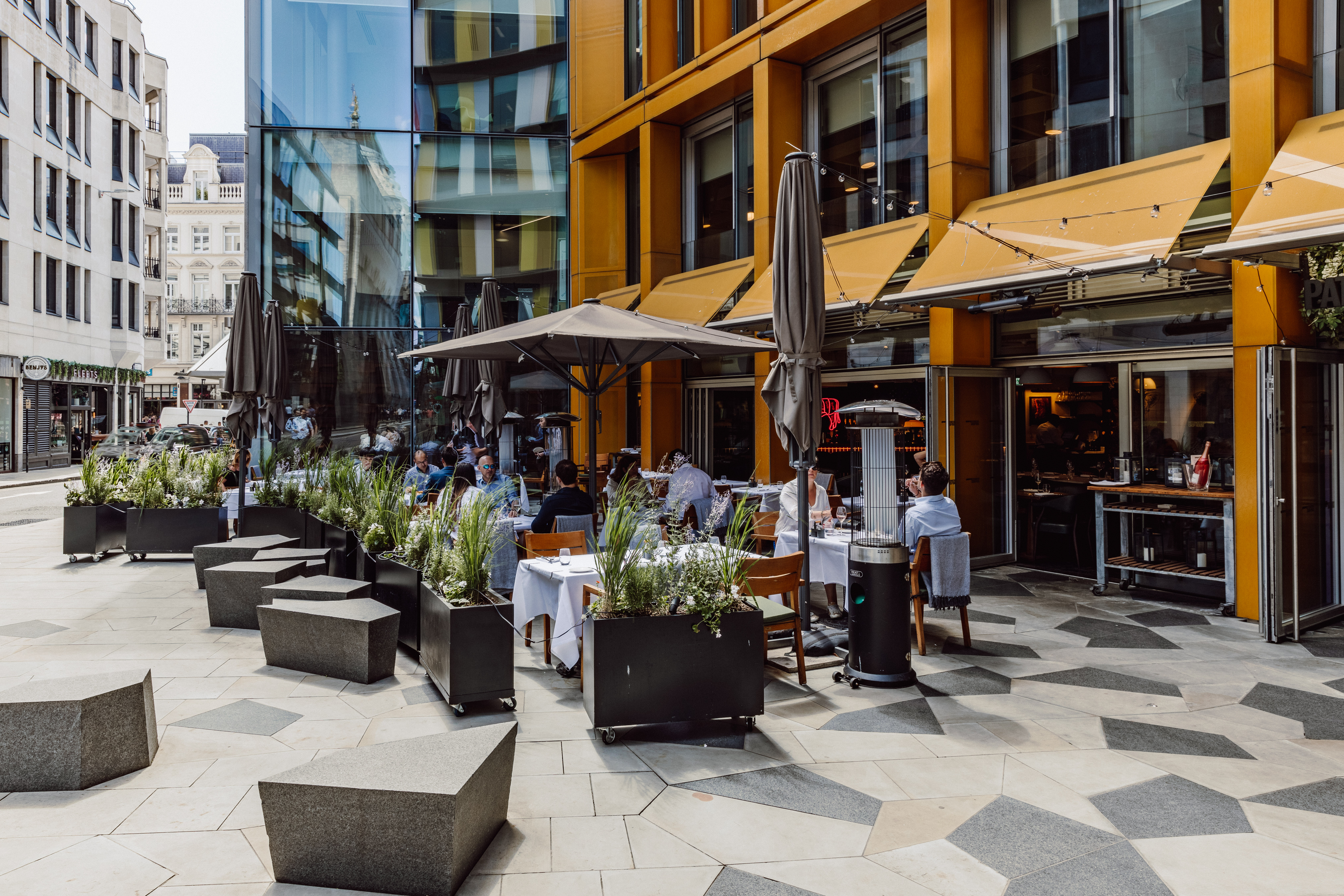 Whole Venue - gfid1nhhvx0.jpg