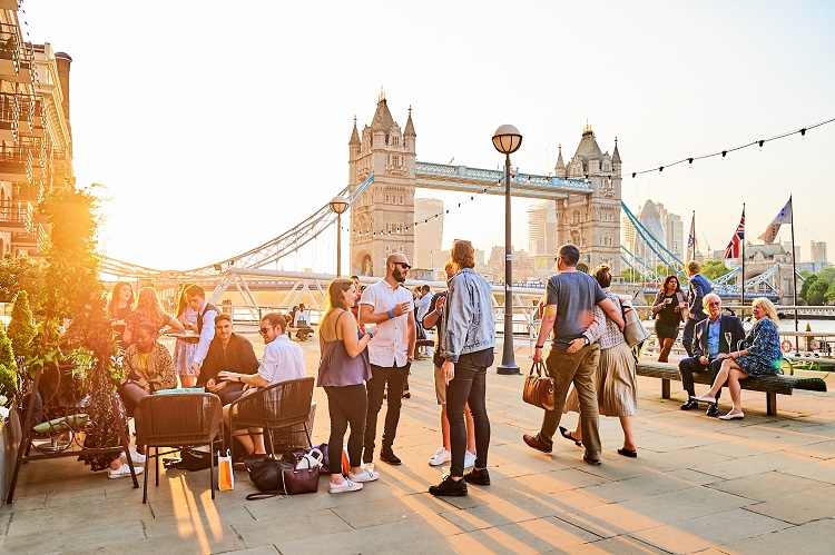 Whole Venue - 0l004tww5wr.jpg