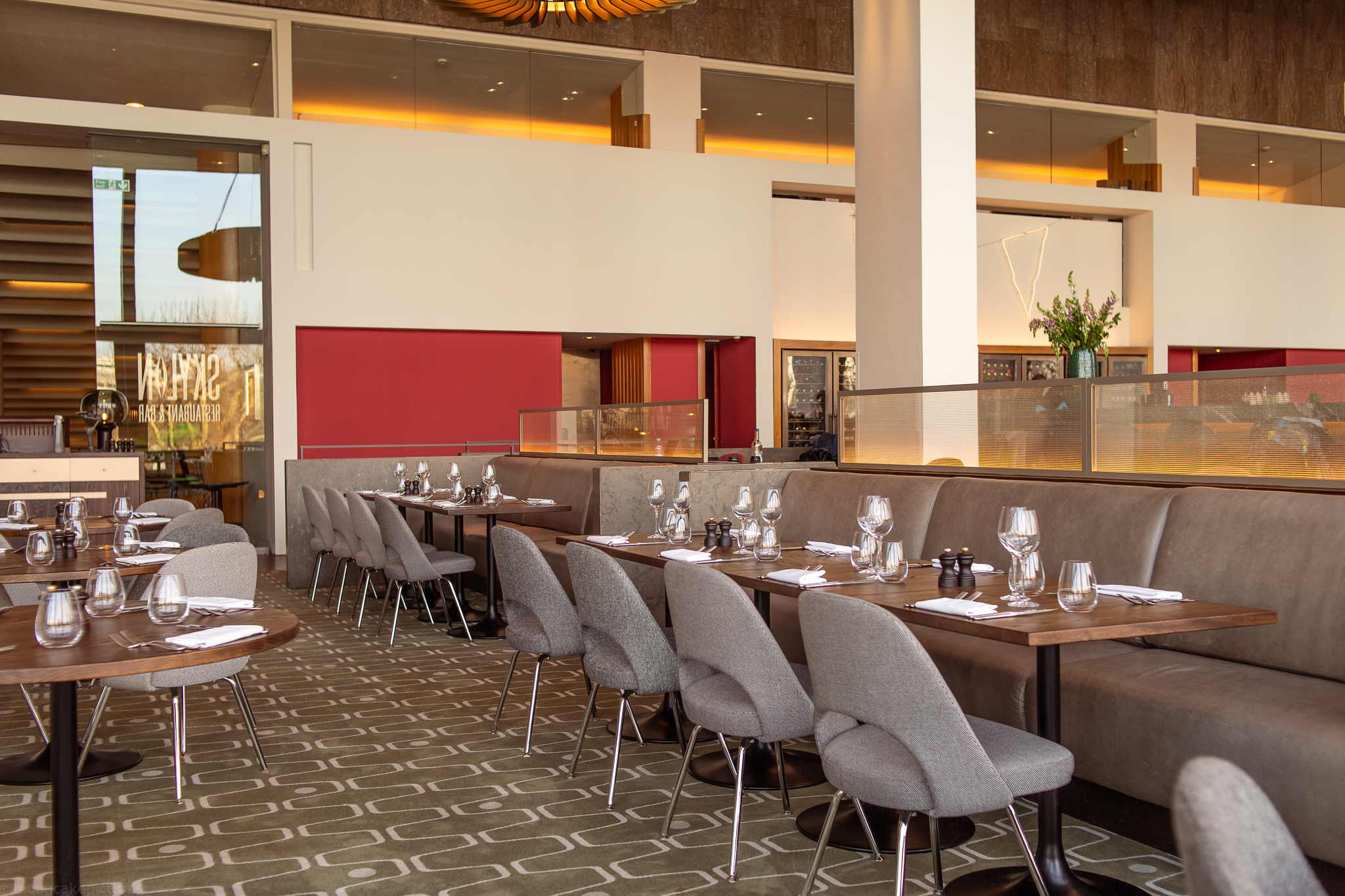 Whole Venue - k0ud5vjdfb3.jpg