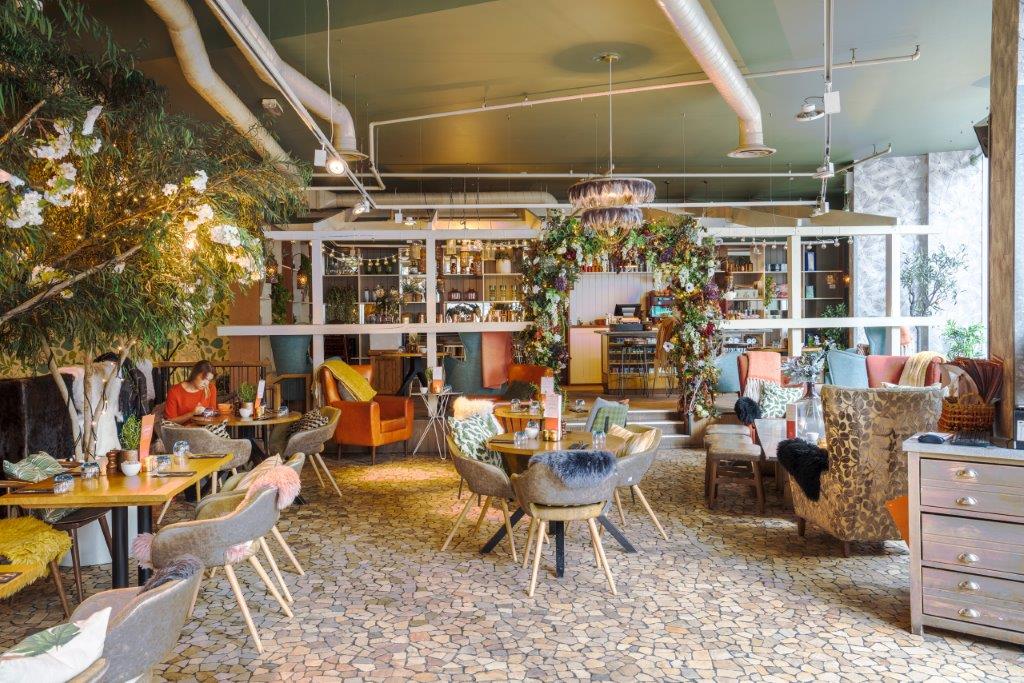 Private Room - ztra3dtabjz.jpg