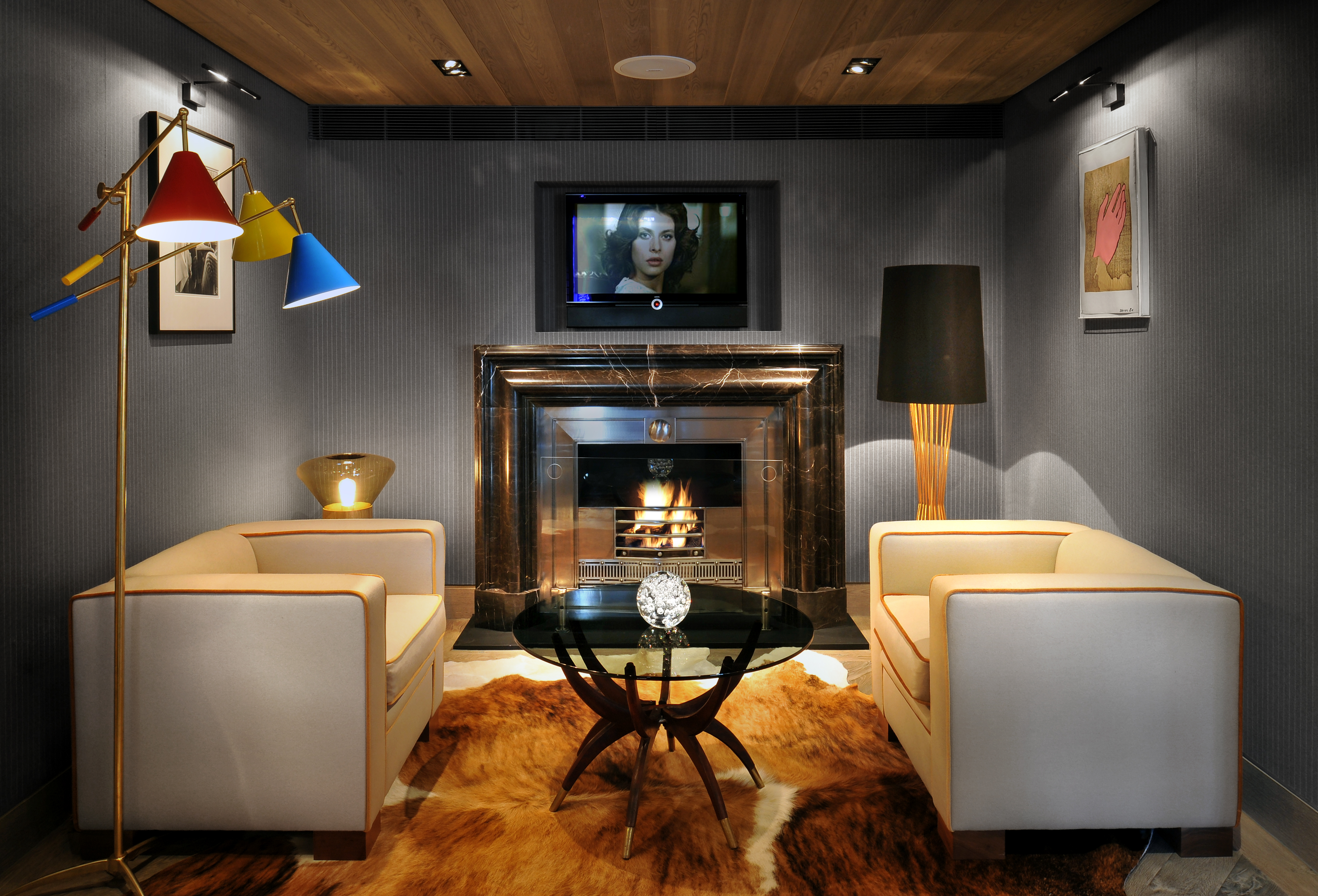 Stylish lounge at The Snug in The Hari, perfect for networking and informal meetings.