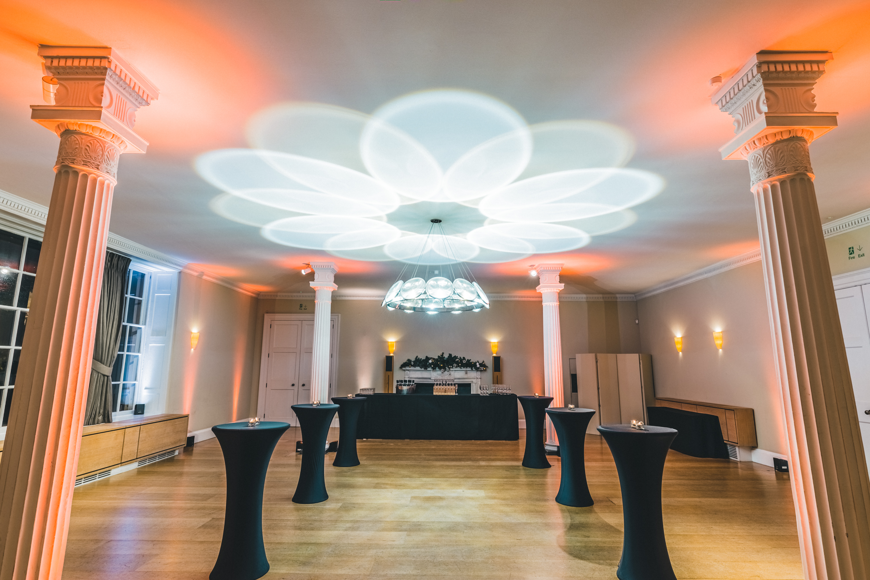 The Benjamin Franklin Room - dfy55vn4x1z.jpg