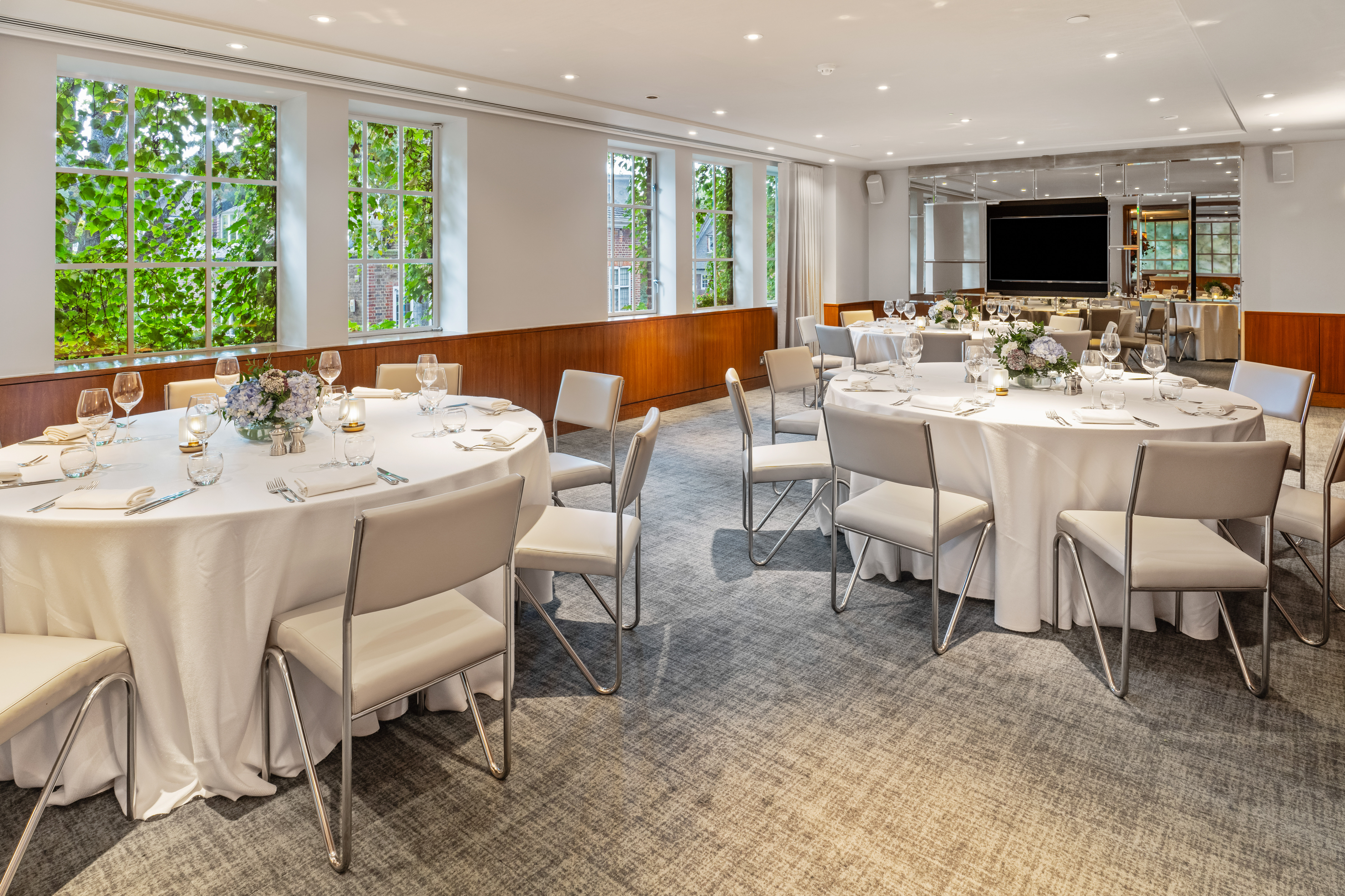 Beaufort Room at Bluebird Chelsea, elegant event space for meetings and banquets.