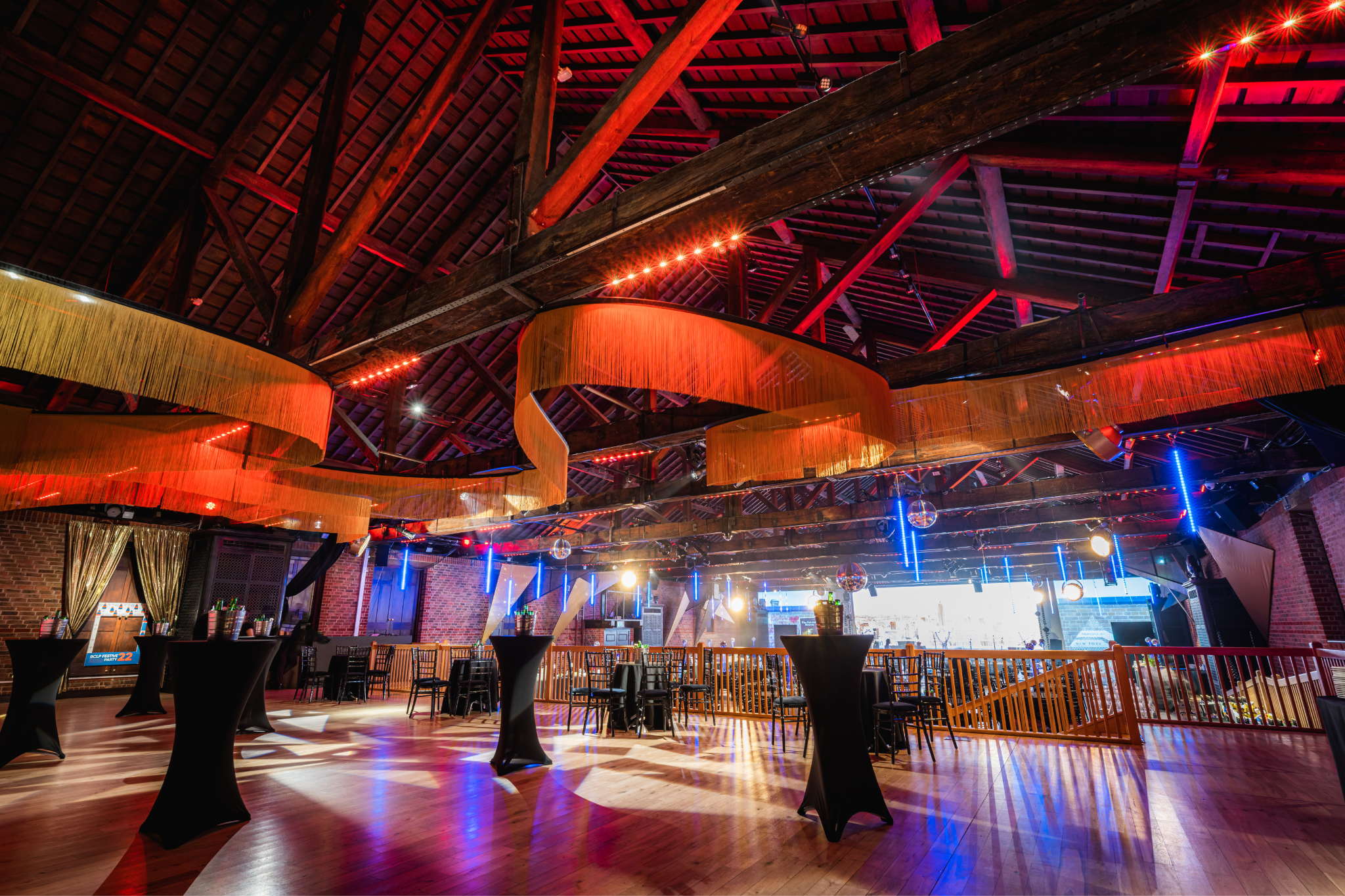 Versatile event space at The Porter Tun with high ceilings, ideal for corporate gatherings.