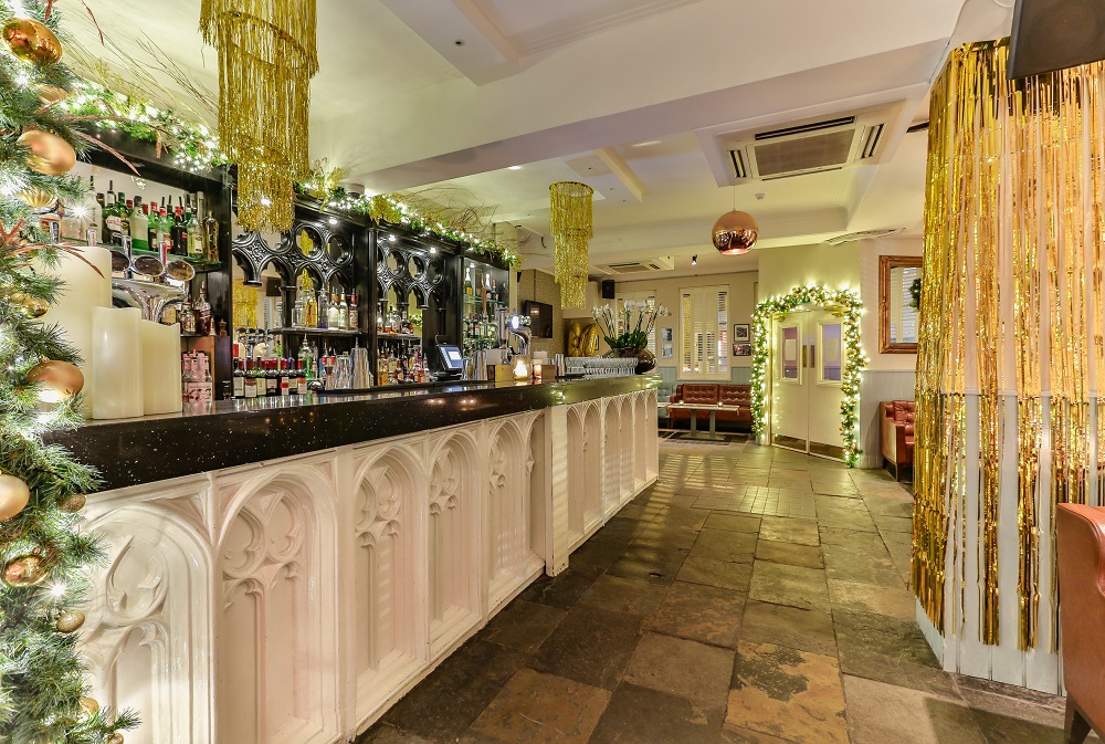 The Saloon - ix1e4ctuody.jpg