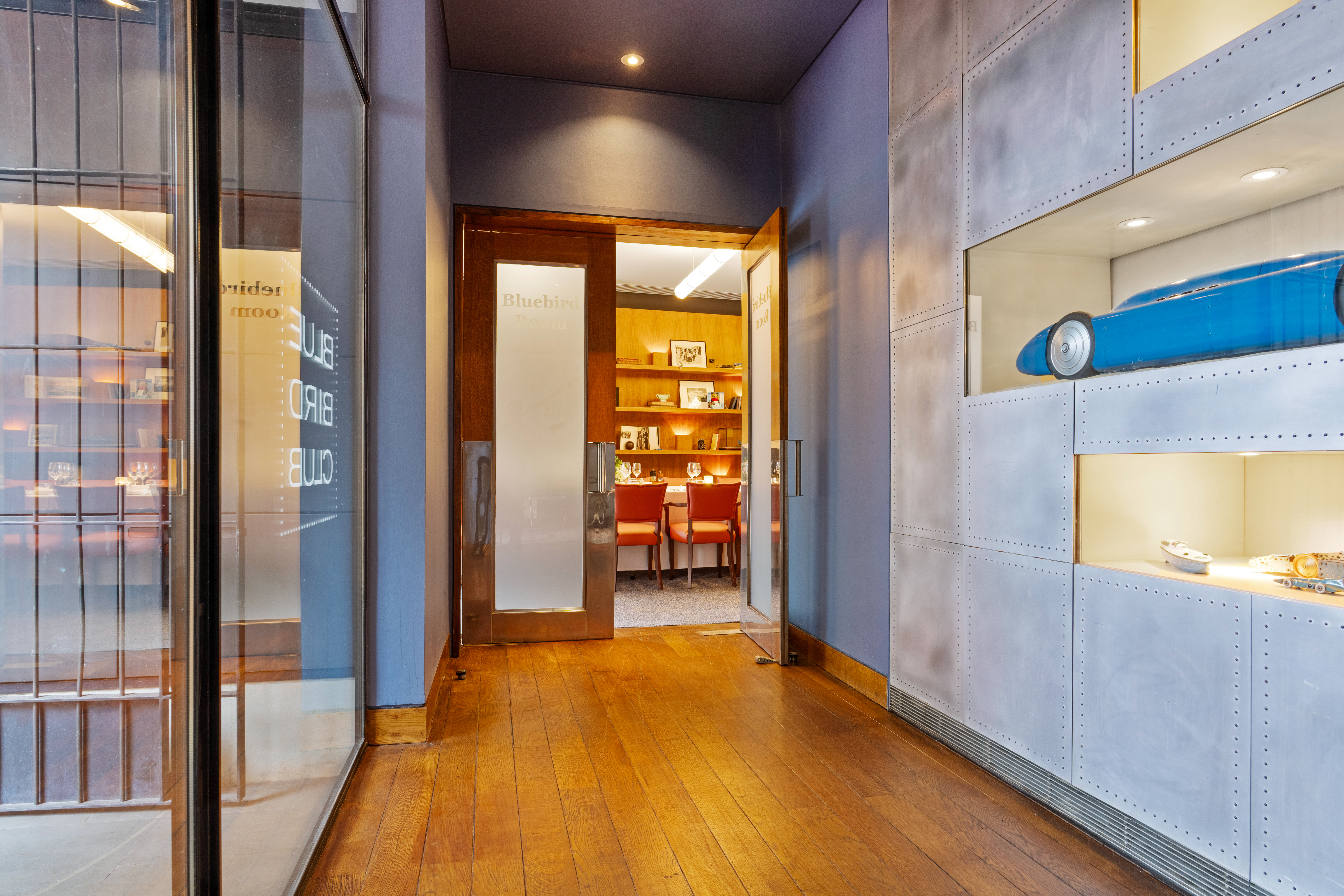 Bluebird Room - vsnkxkqh22l.jpg