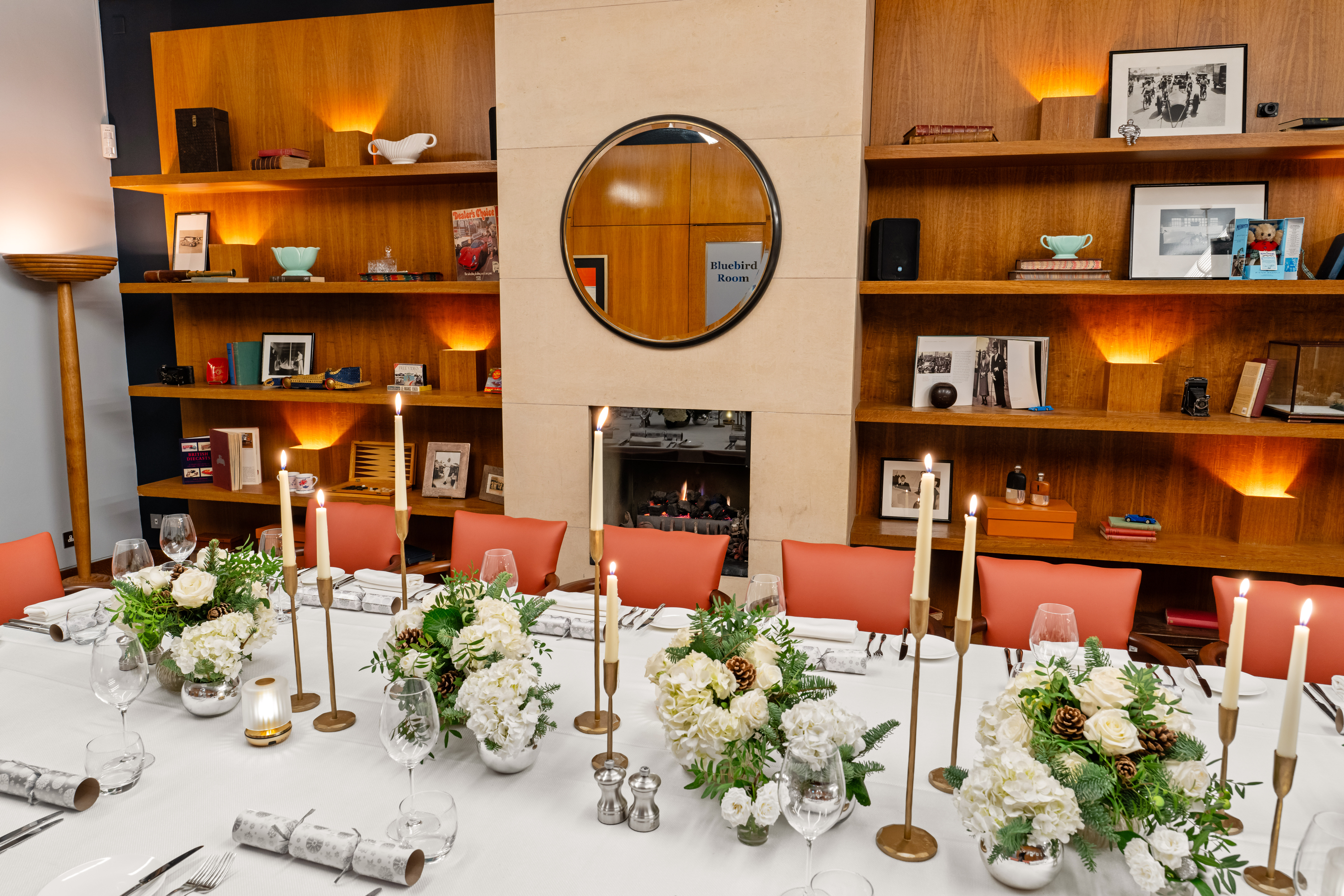 Elegant dining table in Bluebird Room, perfect for corporate dinners and intimate gatherings.