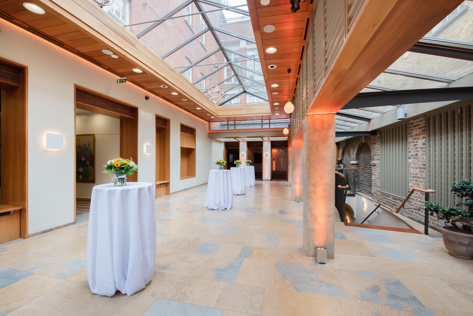 Hire No.11 Cavendish Square | The ...