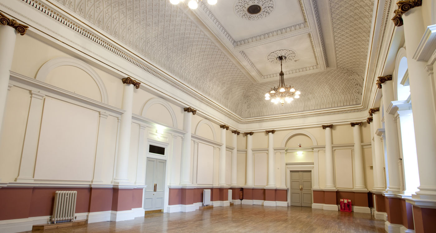 Shoreditch Town Hall Council Chamber: elegant meeting room for conferences and workshops.