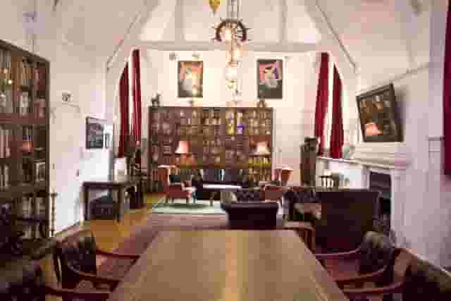 Club Room