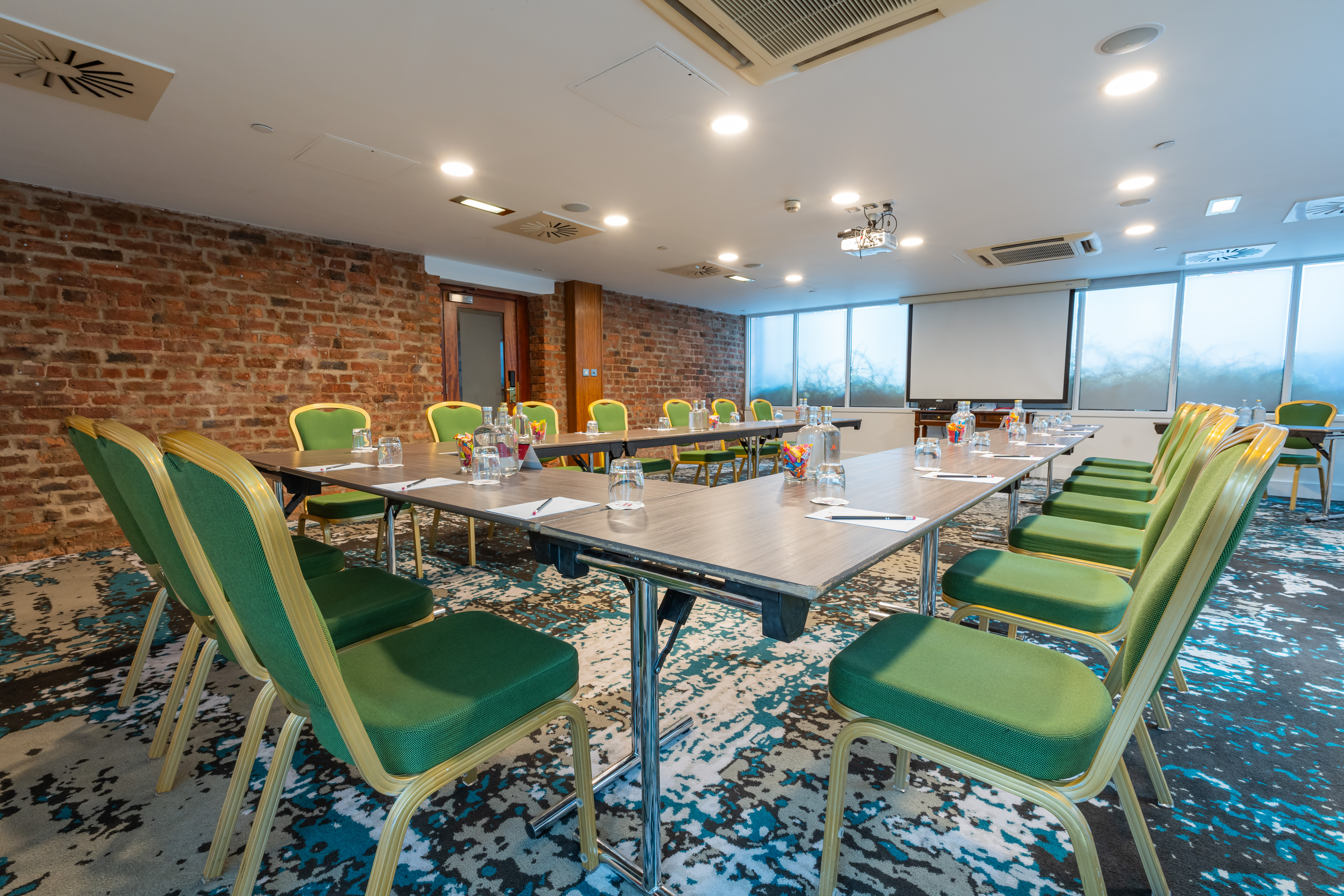 Victoria Suite - 5584c090-6af2-4162-9fad-d3127839cf68.jpg