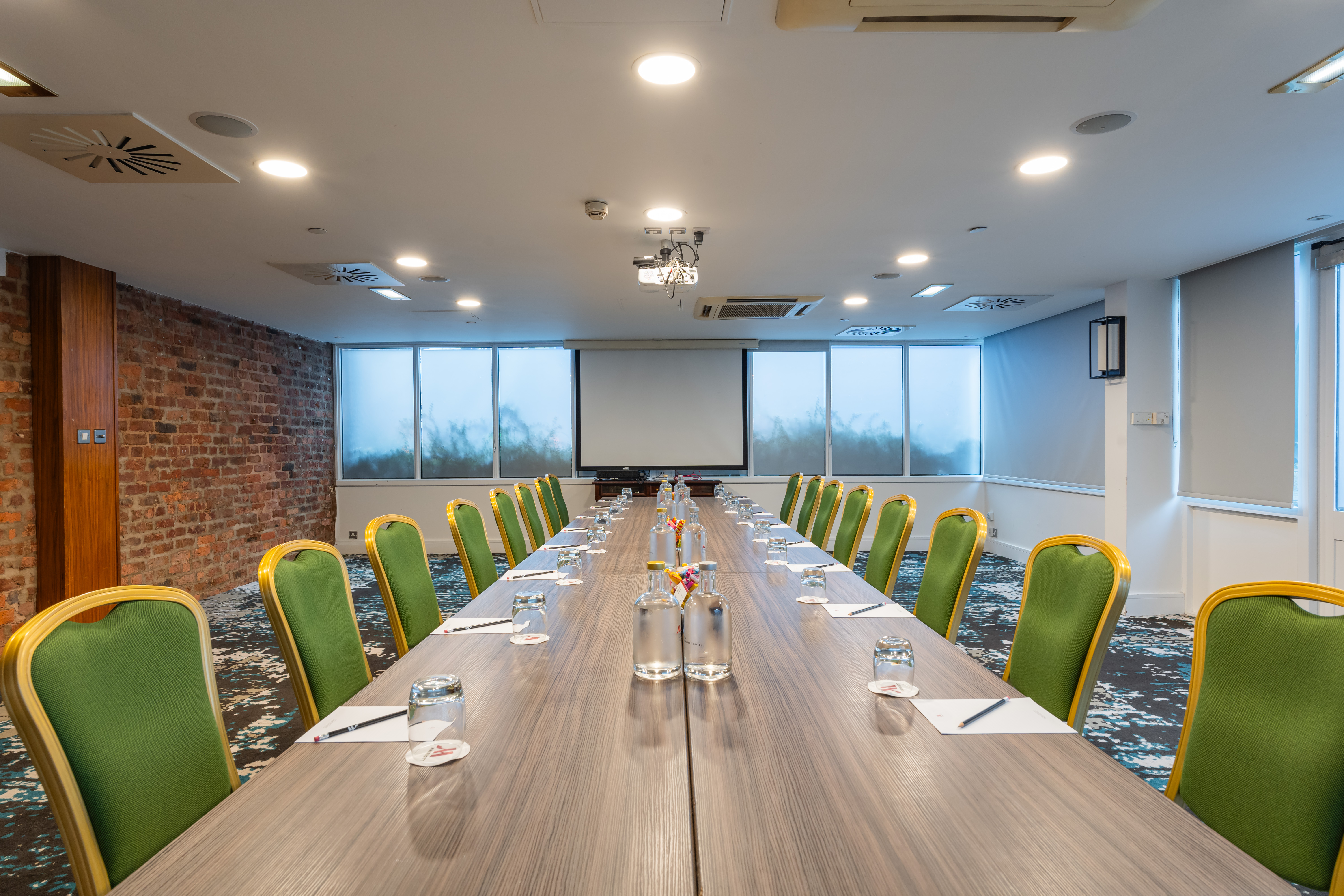 Victoria Suite - ba0a65b6-43cd-4c6a-a845-61156c3a9476.jpg