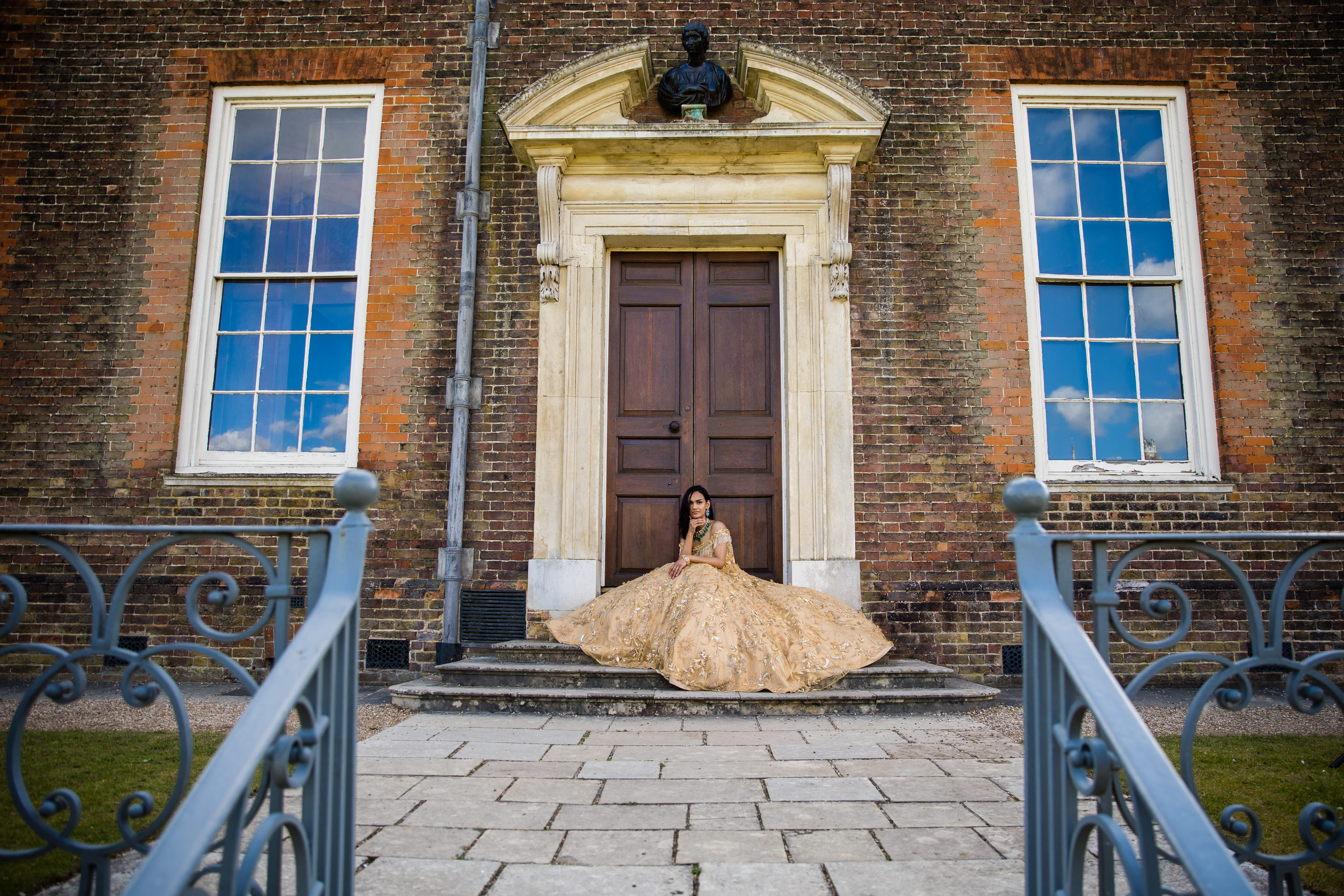 Little Banqueting House - zbfg4q55pcy.jpg