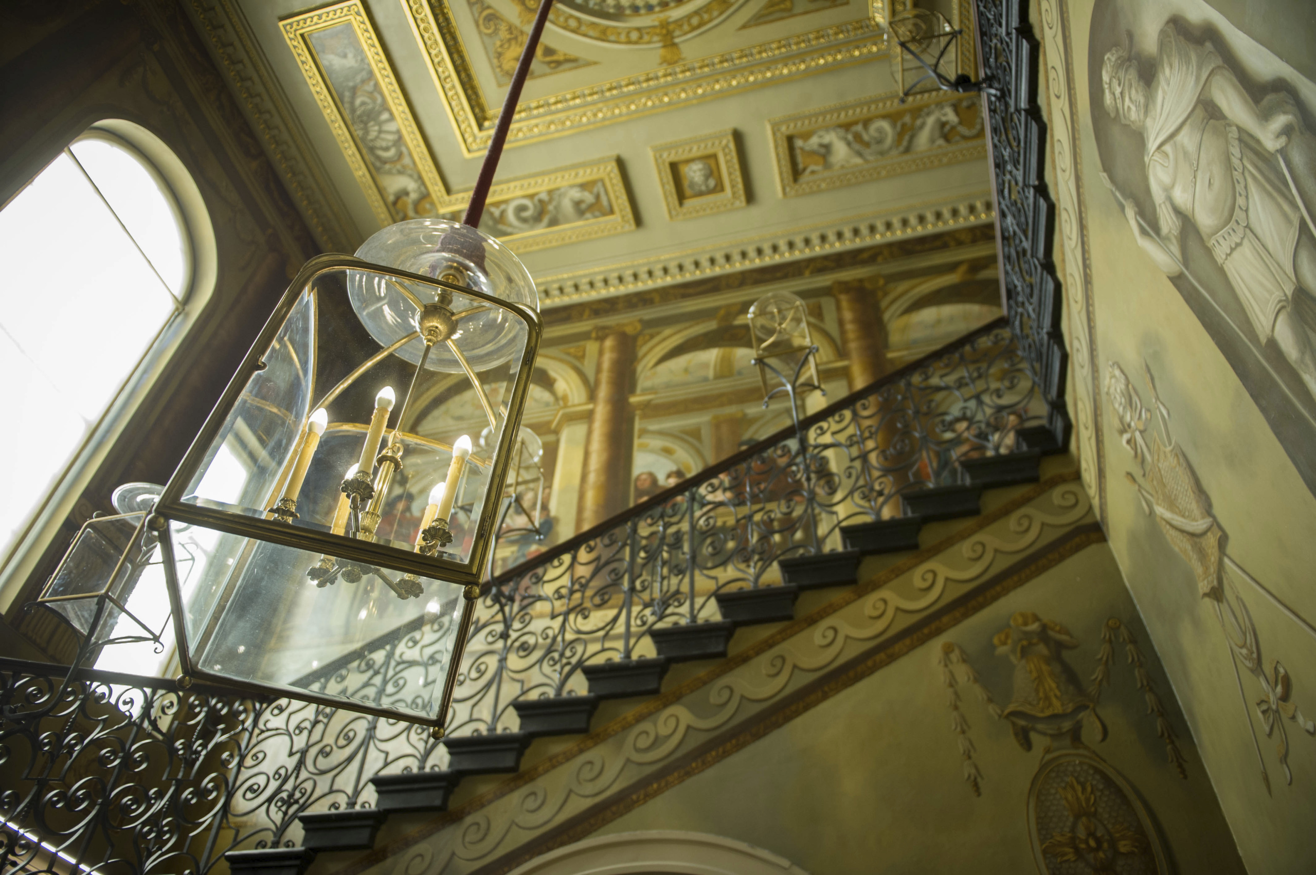 Elegant staircase in King's Drawing Room, Kensington Palace; ideal for weddings and galas.