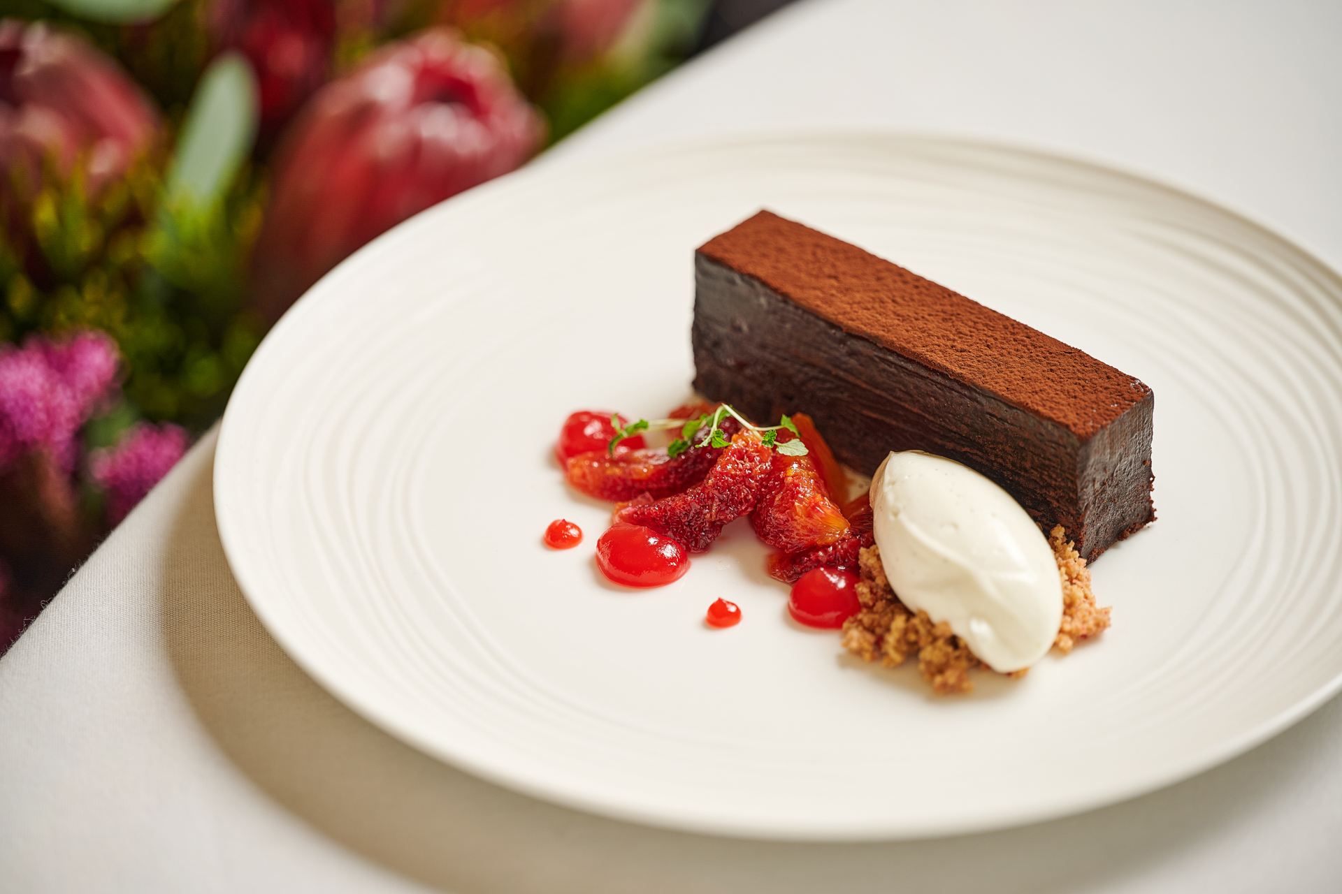 Main Reception Room - nhu3ijstber.jpeg