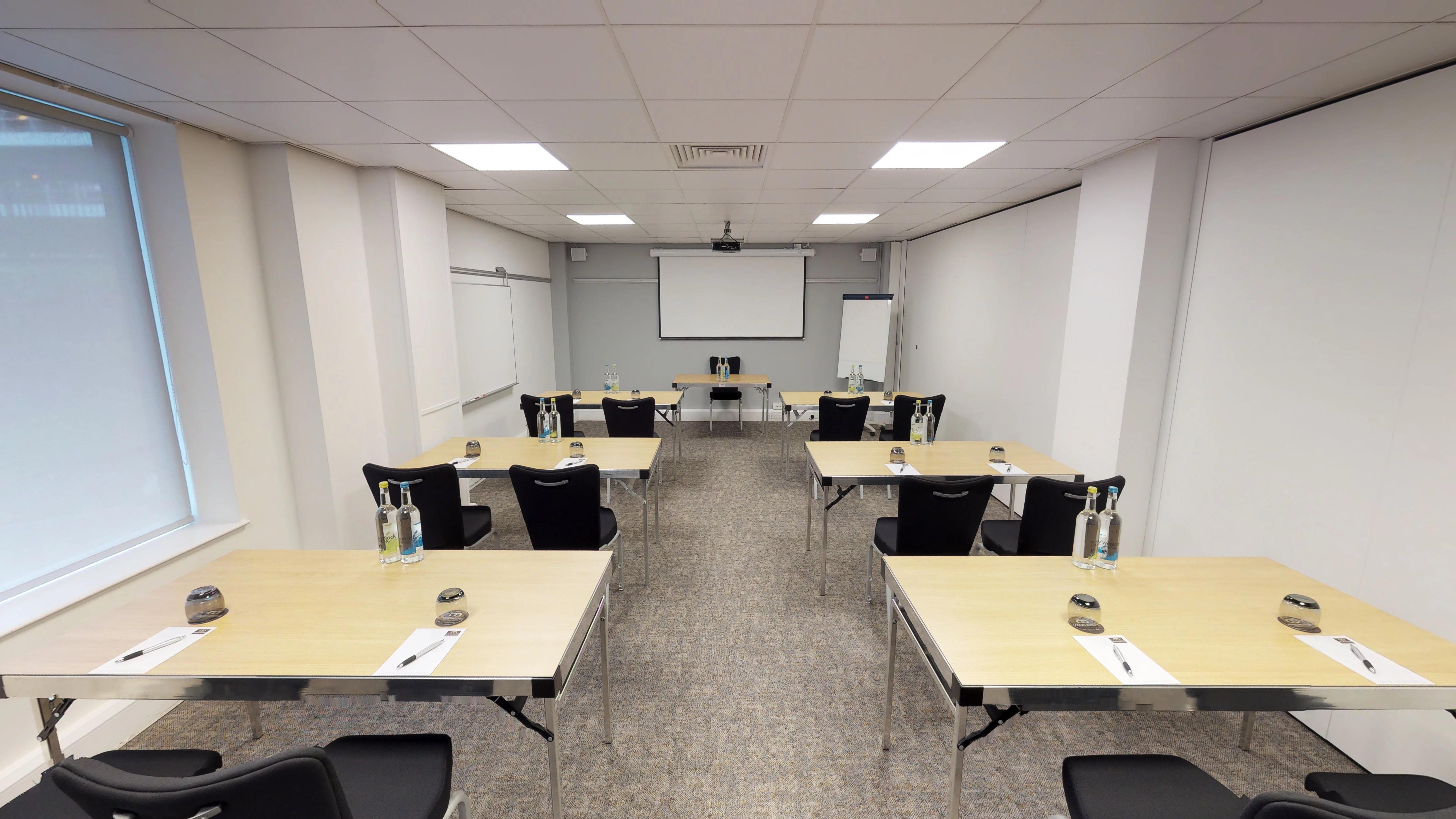 Meeting and Syndicate rooms - f0t4tg4r3vq.jpg