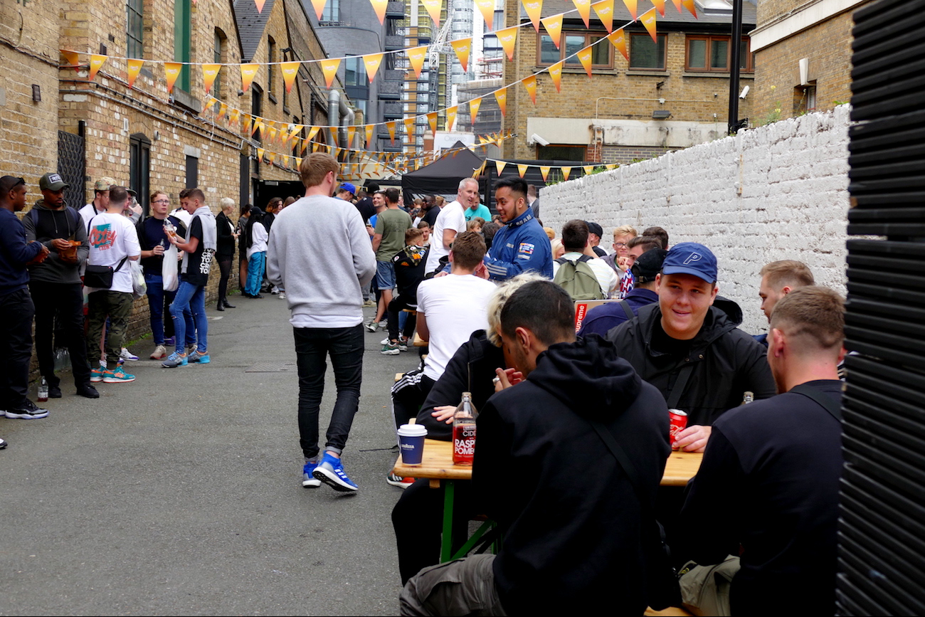 Vibrant outdoor event space in Shoreditch Studios for casual networking and gatherings.