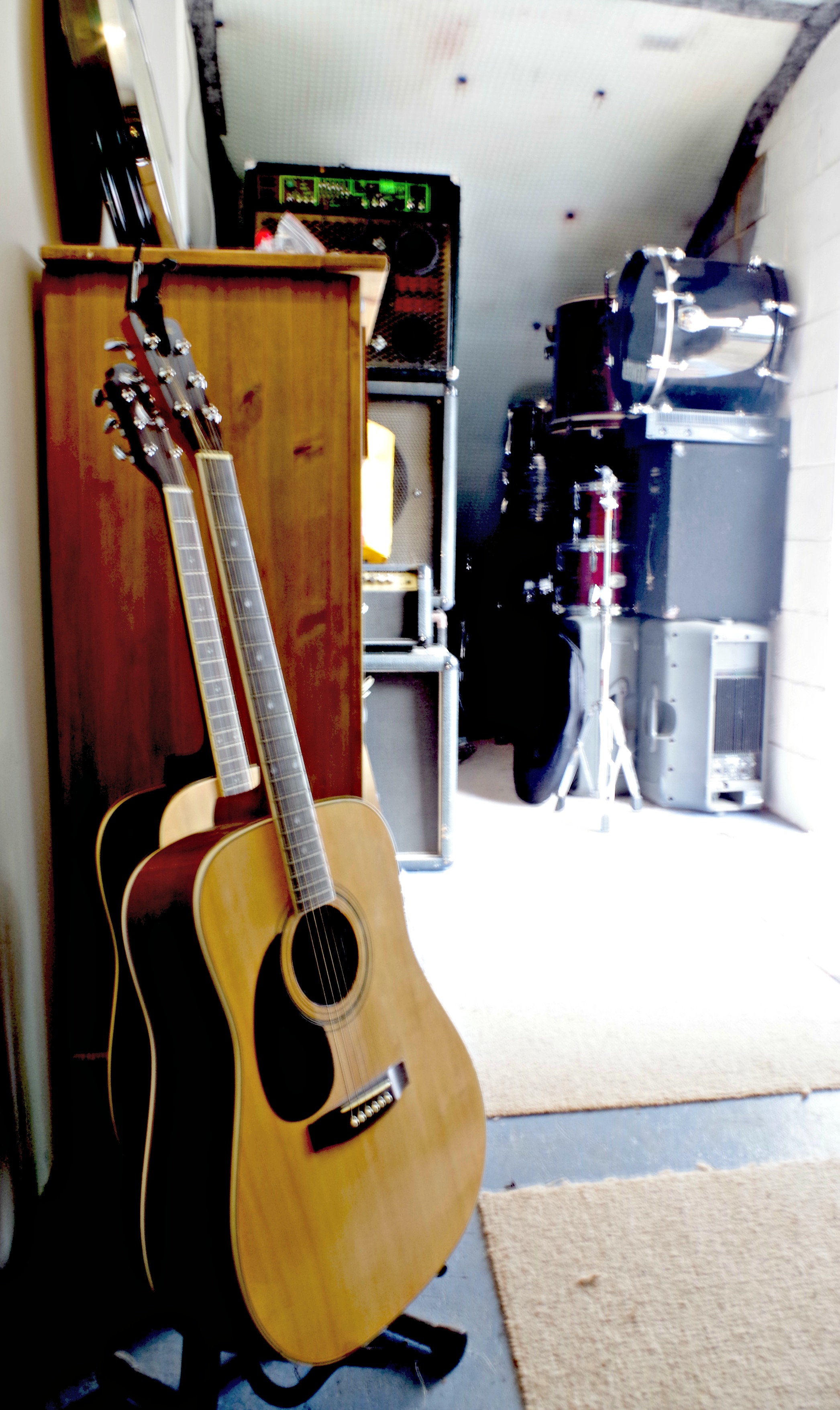 Acoustic guitars in BonaFideStudio, perfect for music events and workshops.