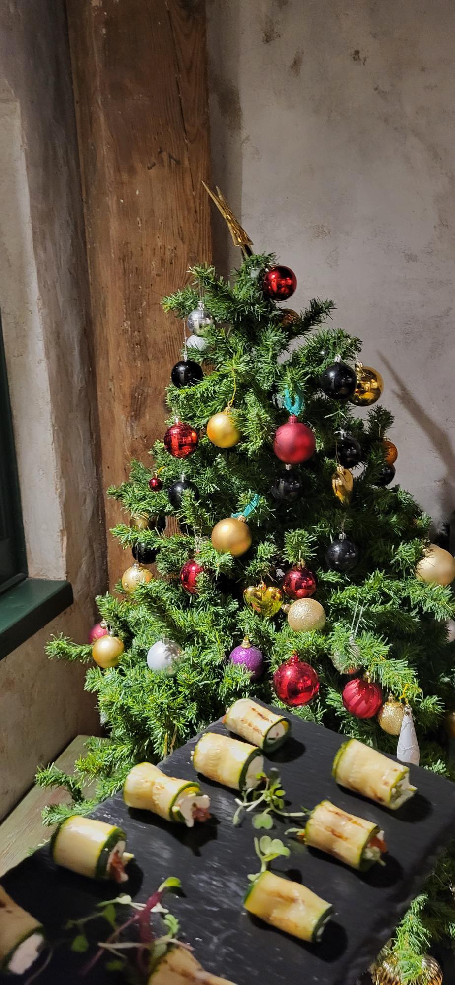 Sailortown Gallery - uoq05ecqfvx.png