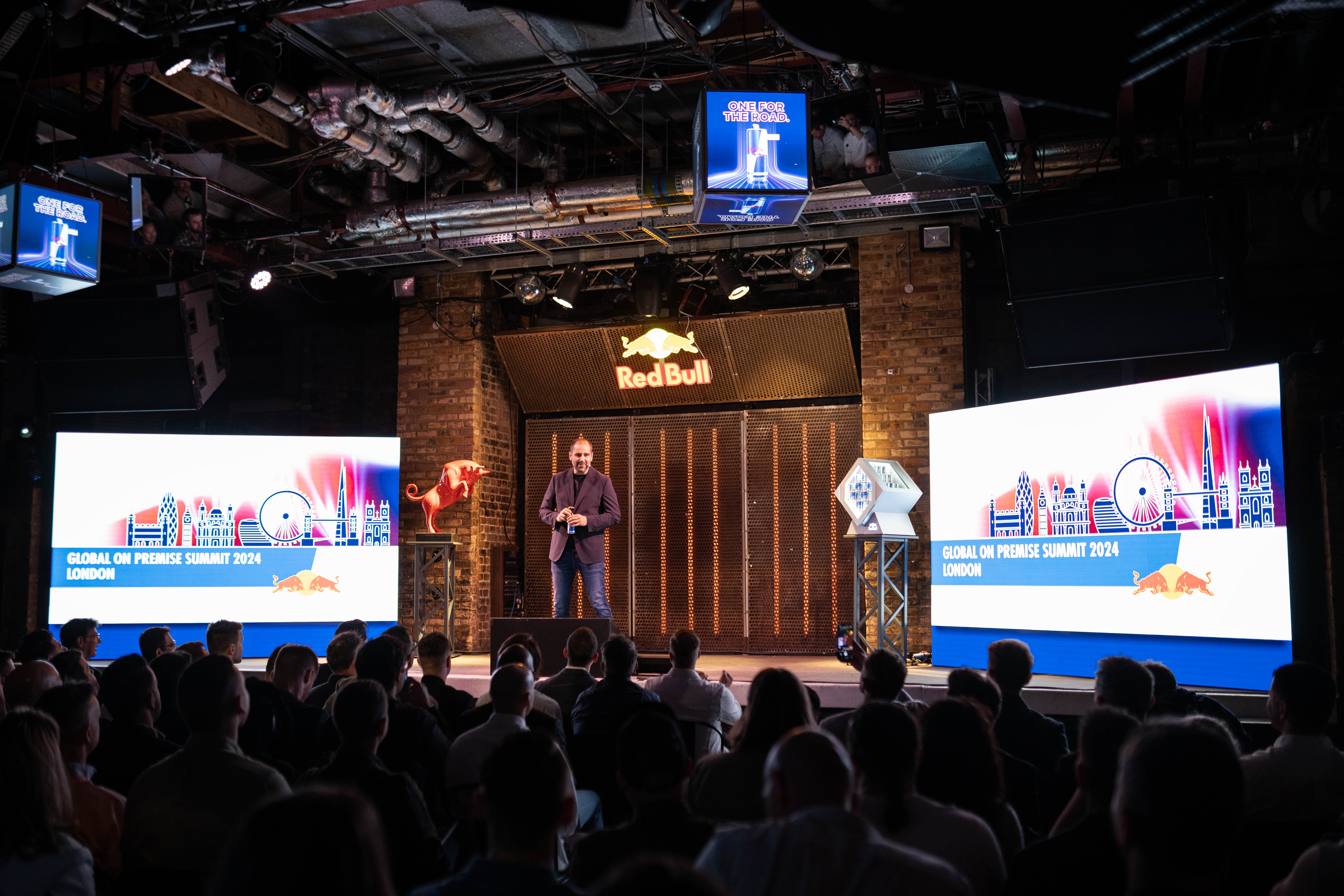 Whole Venue - 2wmvhgkfjya.jpg