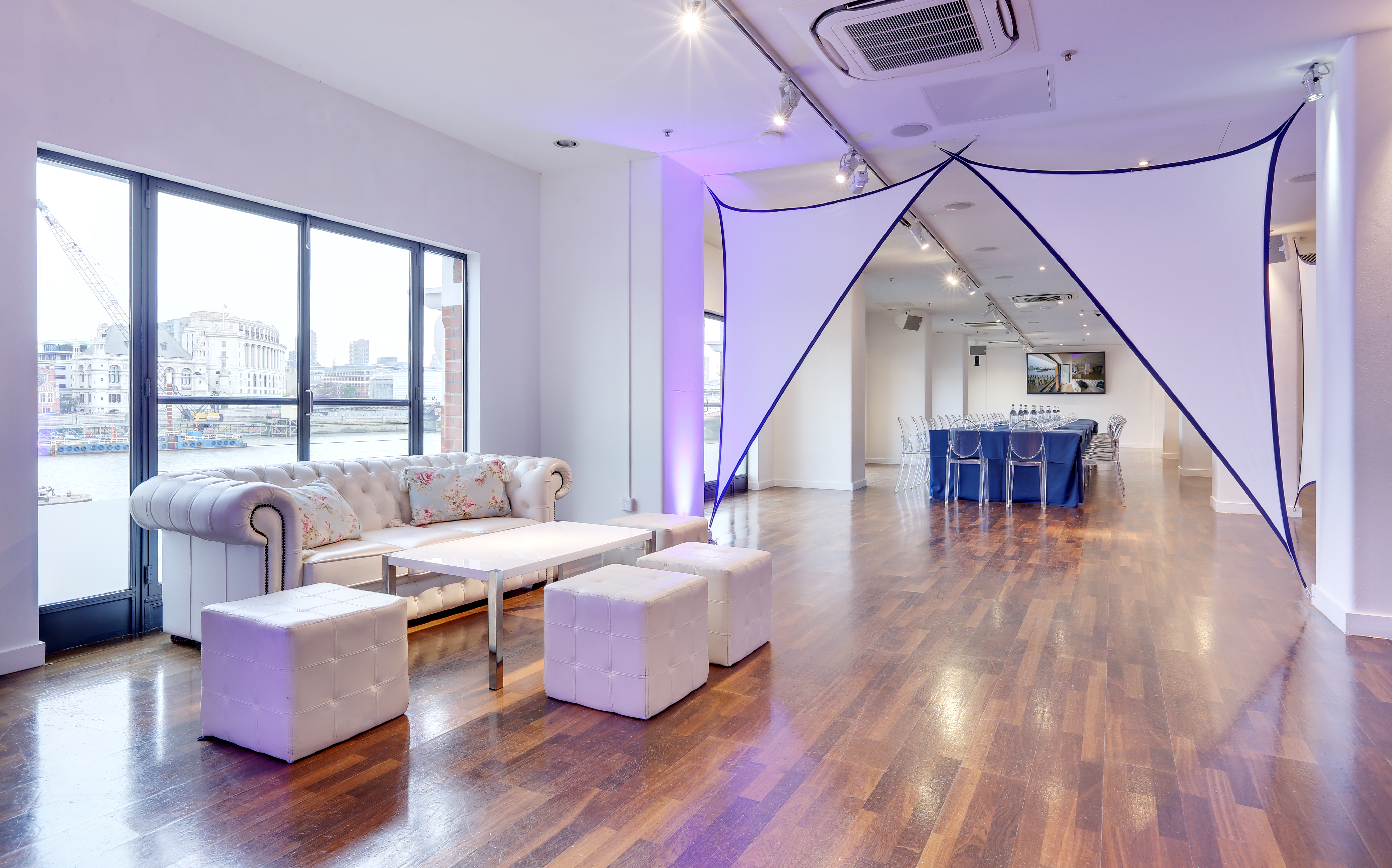 Whole Venue - vdn2lgcfsr2.jpg