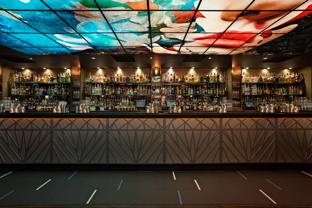 Stylish bar at Dirty Martini Bishopsgate, ideal for networking events and cocktail receptions.