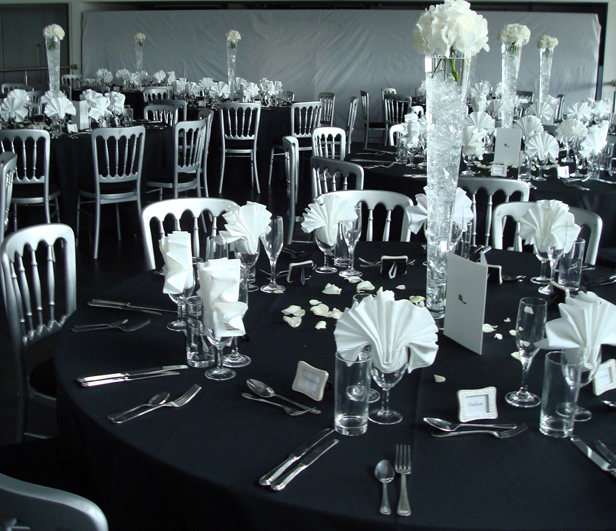 The Studio - k4v0kitwdcf.jpg