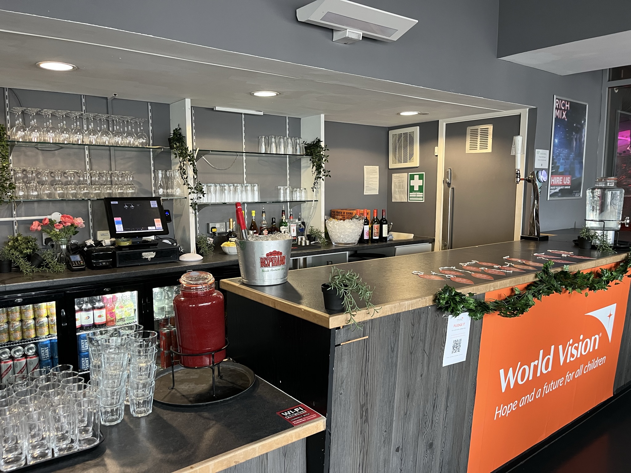 The Mix - qrn3zkllvw3.jpeg