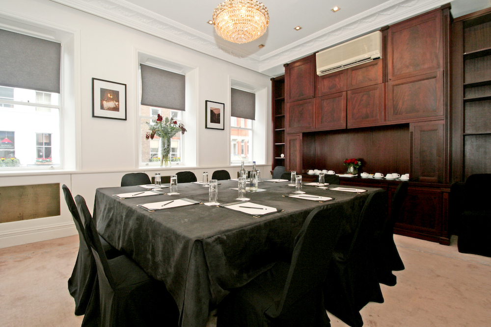 Meeting Room - 11jcjrzg024.jpg