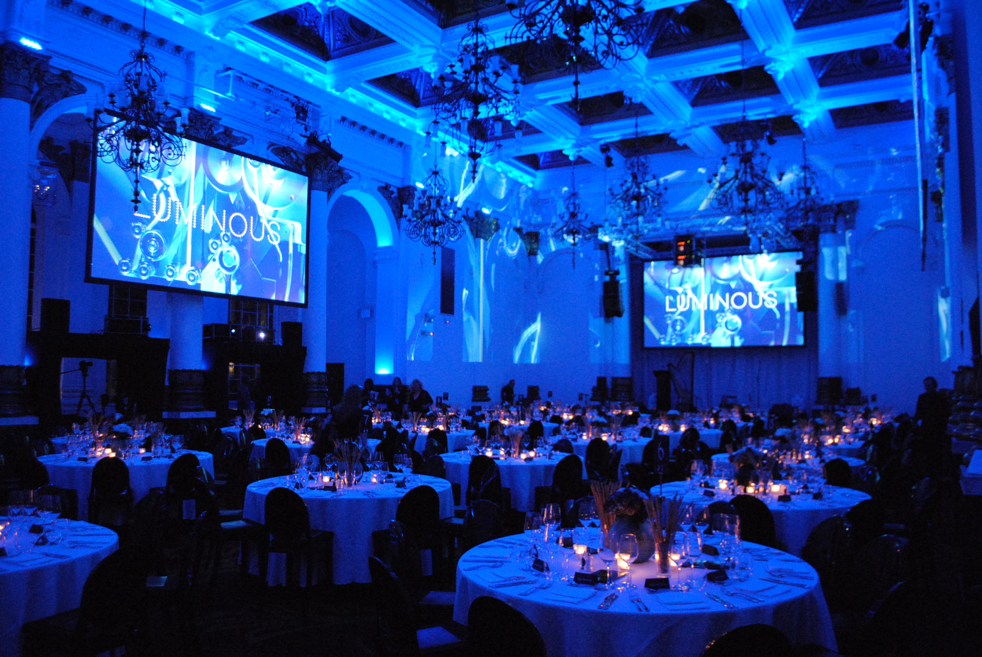 The Ballroom - r1b0nv3j0gi.JPG