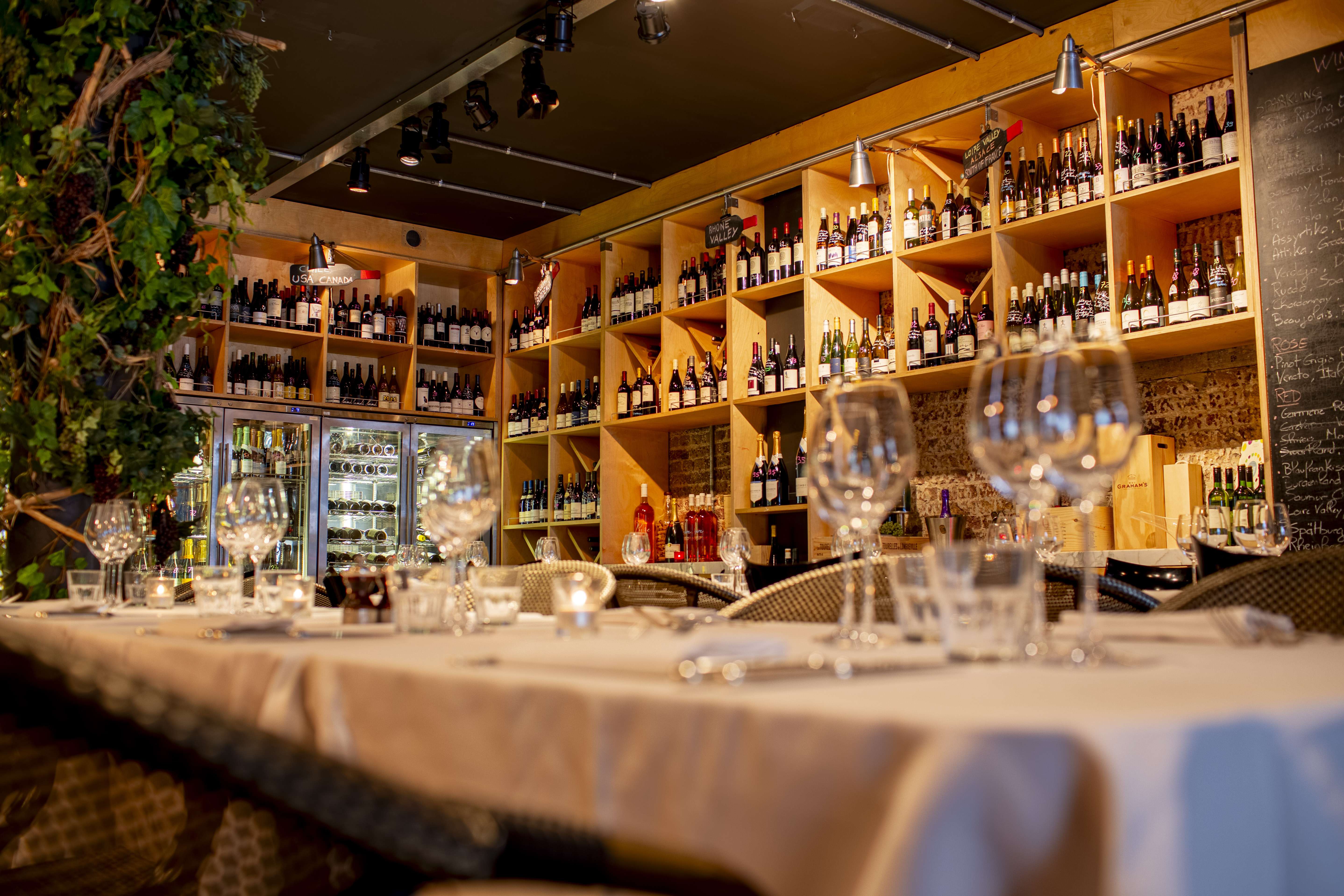 Whole Venue  - 31axrfx3h0c.jpg