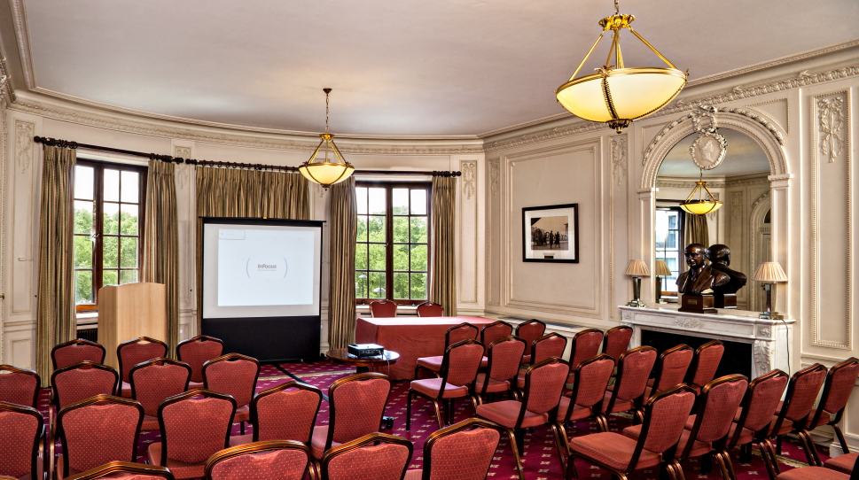 Handley Page Room - xi5k04wommd.JPG