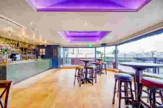 Terrace Bar