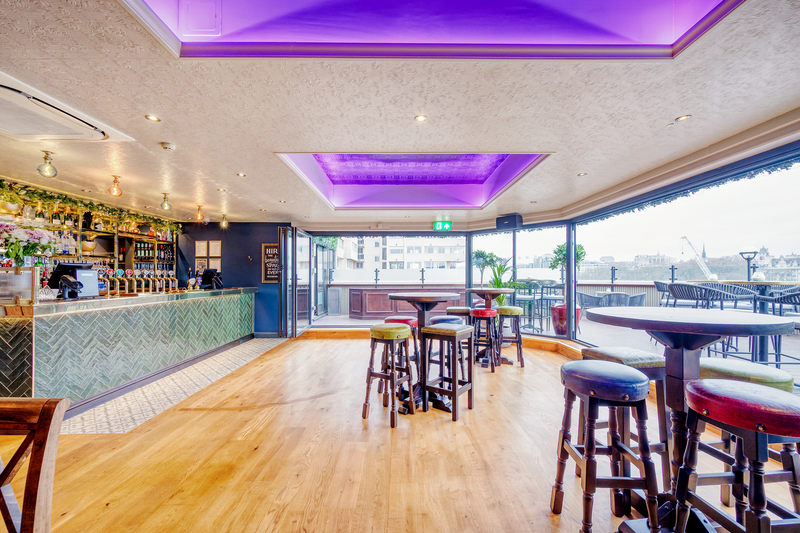 Doggett's Coat and Badge - image 2