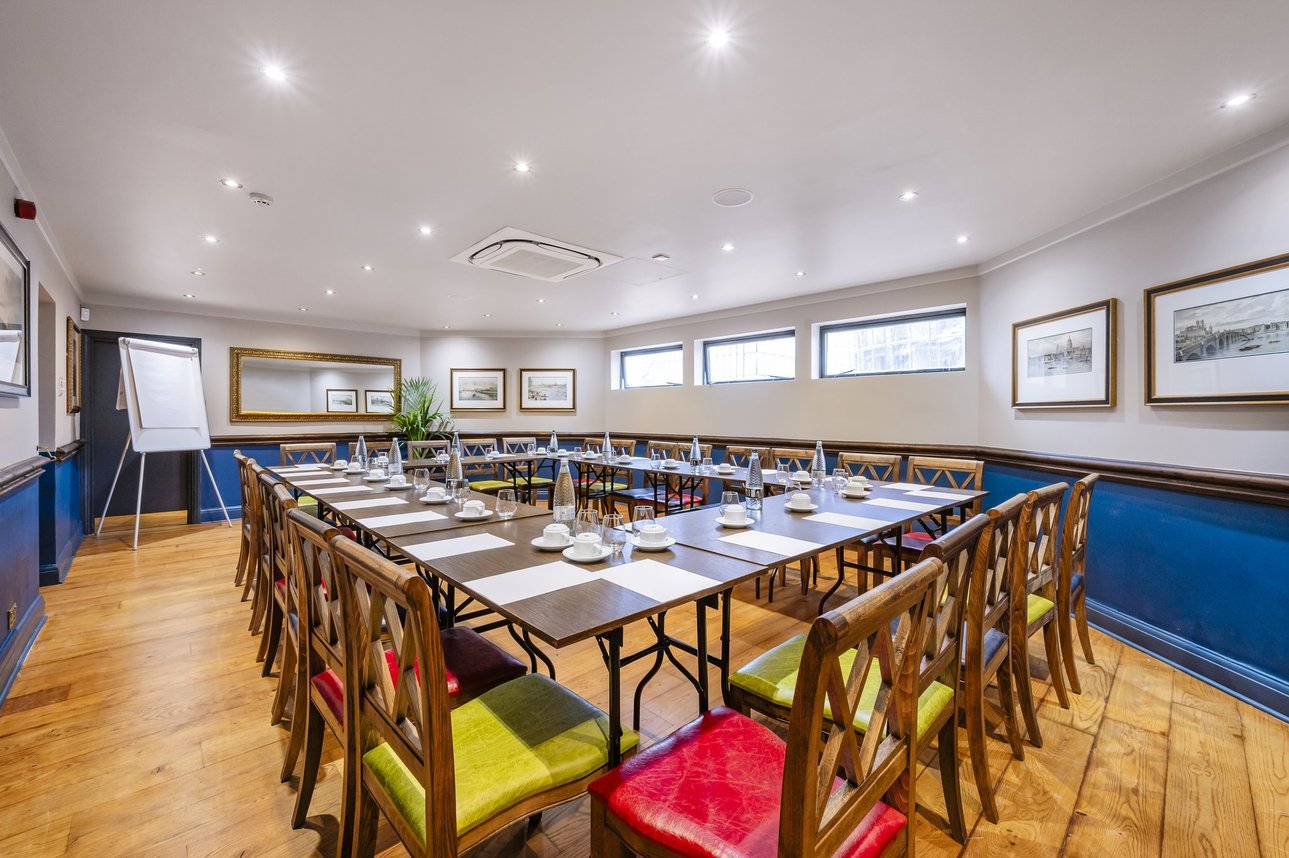 Doggett's Coat and Badge - image 2