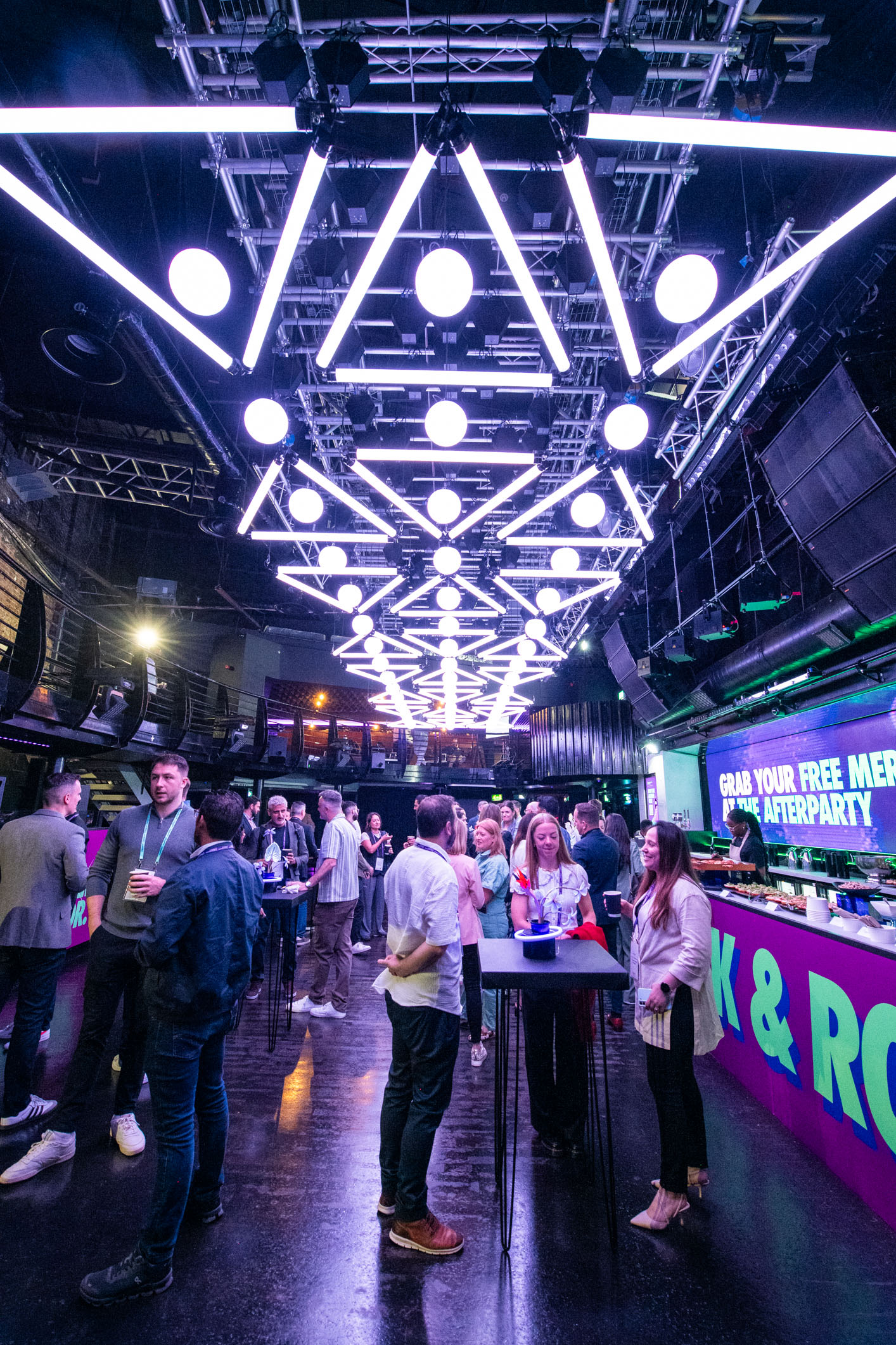 The 103 - djmnmwzewtk.jpg