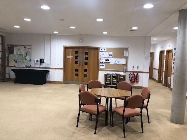 Small Meeting Room - 0w2ibtten2h.jpg