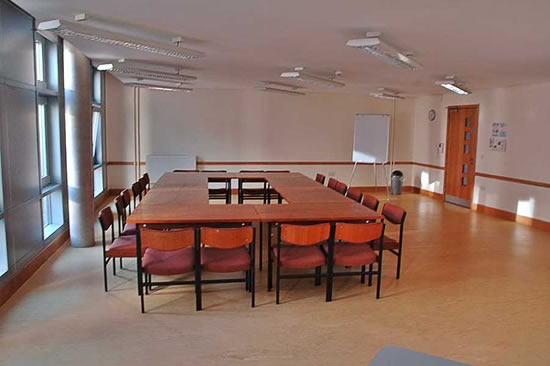 Lecture Room in Liverpool Quaker Meeting House, bright space for workshops and meetings.