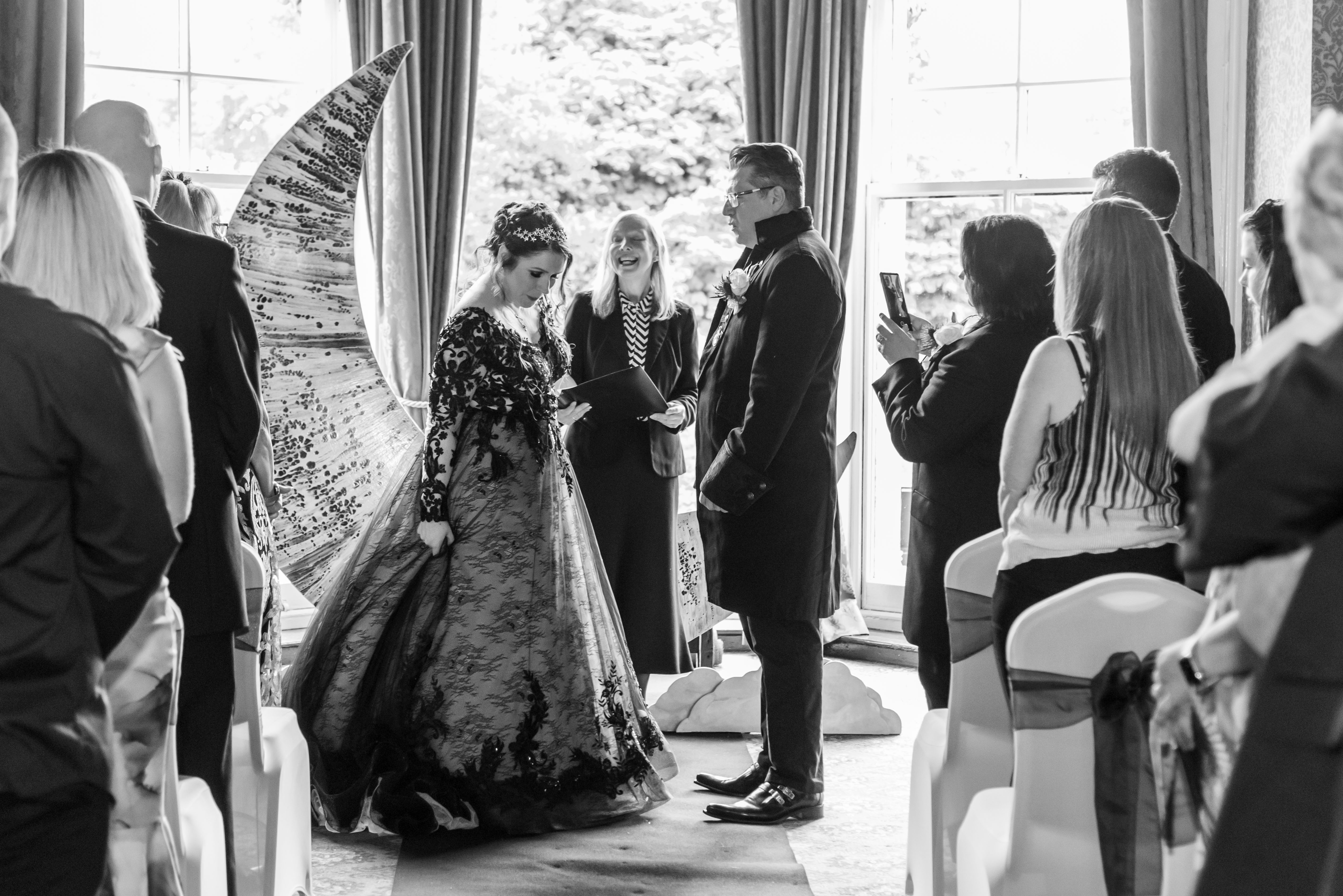 Whole Venue - l1y0rgud2ge.jpg