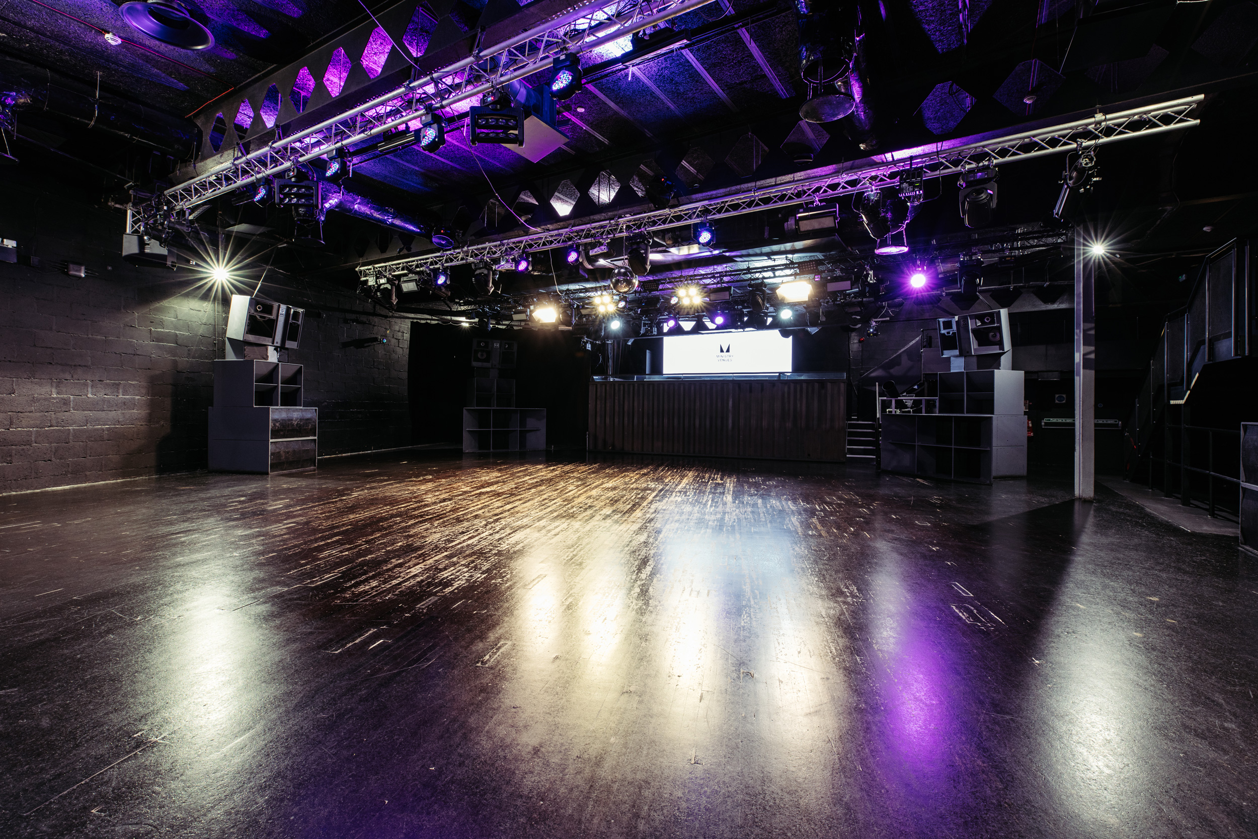 The Box - cvxhcb4zm1z.jpg