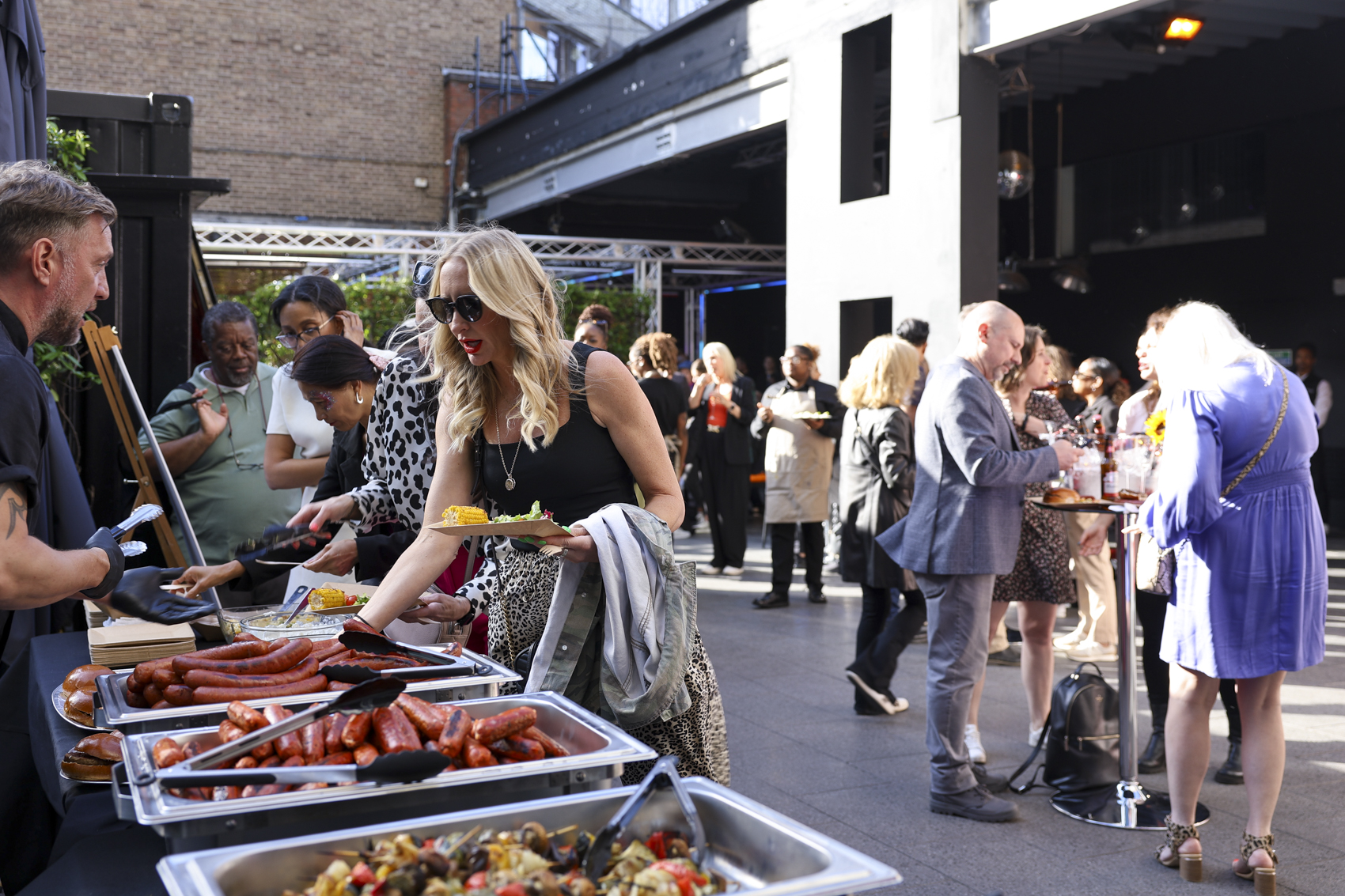 The Courtyard - fii4wdaxsts.jpg