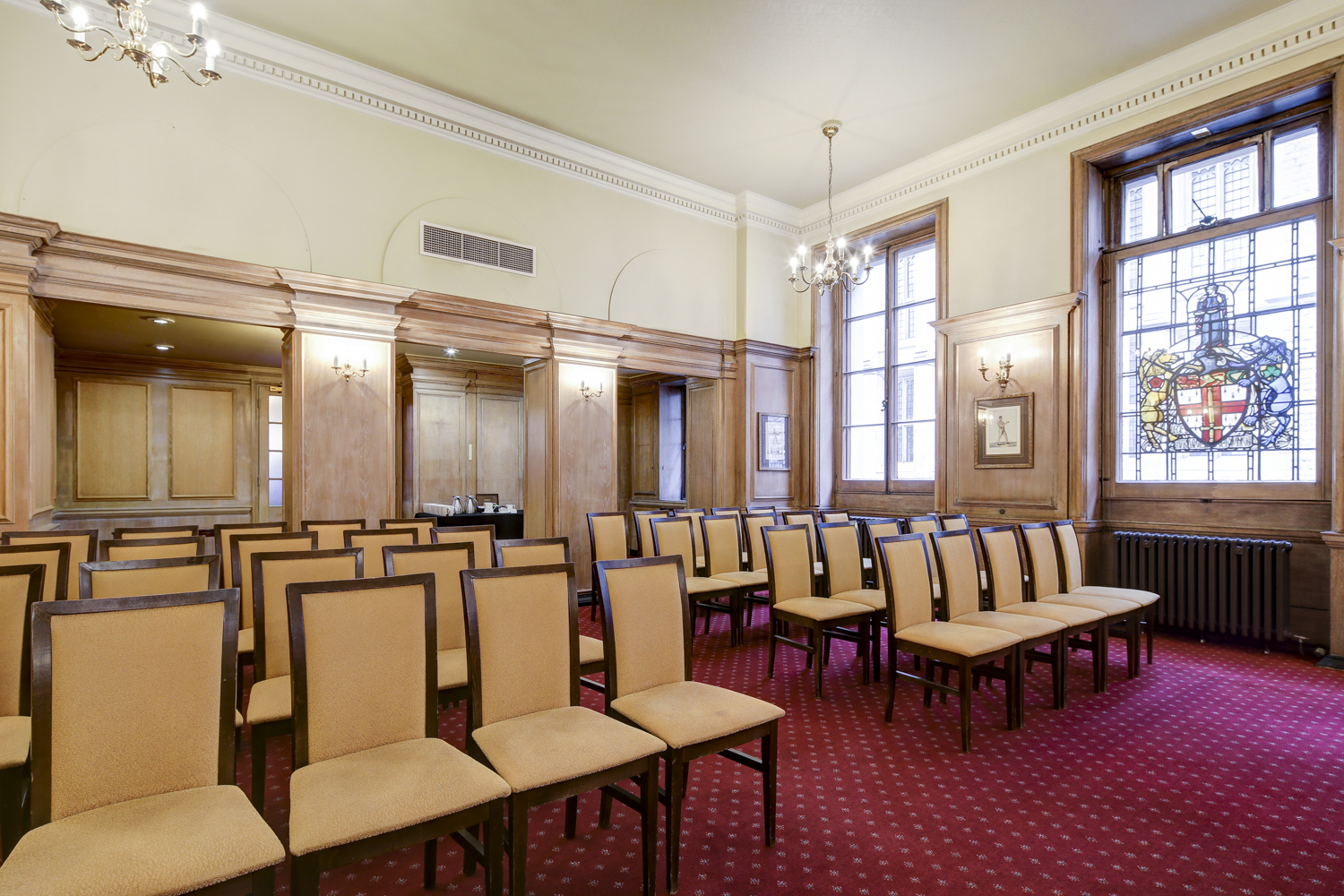 The Holden  - j3jkwewc2wn.jpg