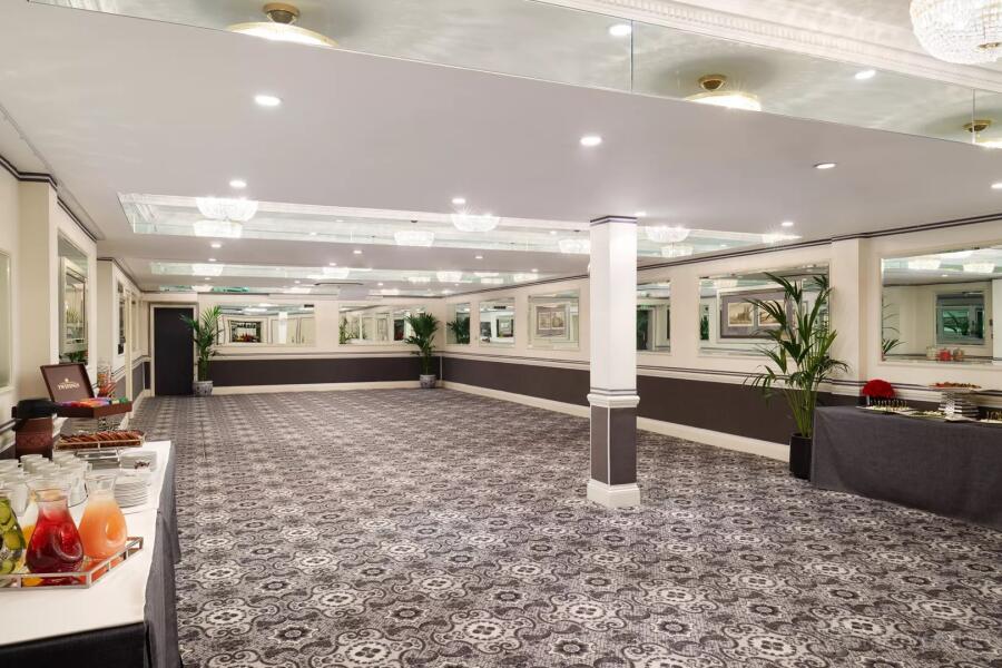 Great Russell Suite - The Montague on ...