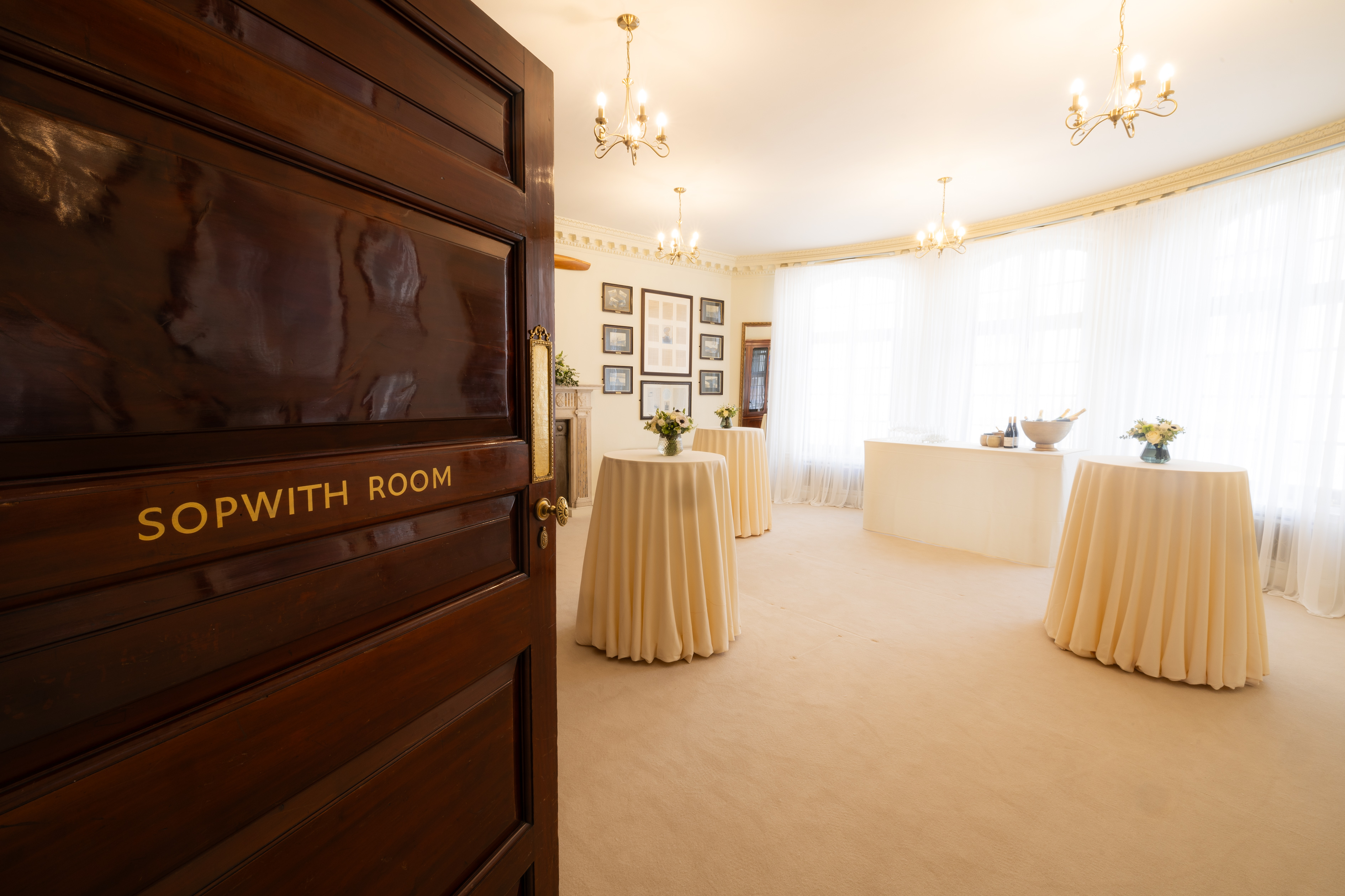 Sopwith Room at No. 4 Hamilton Place, elegant meeting space for corporate events.