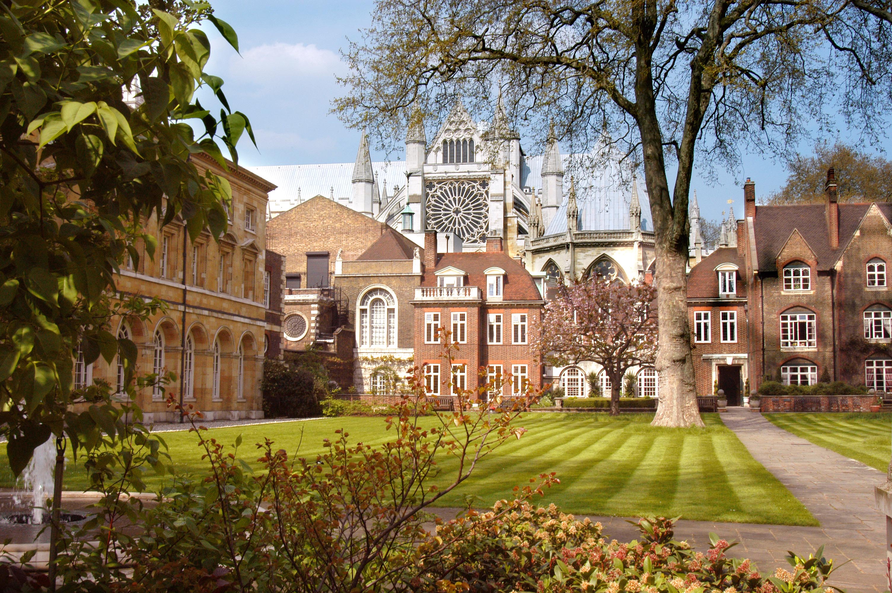 Westminster Abbey - image 5