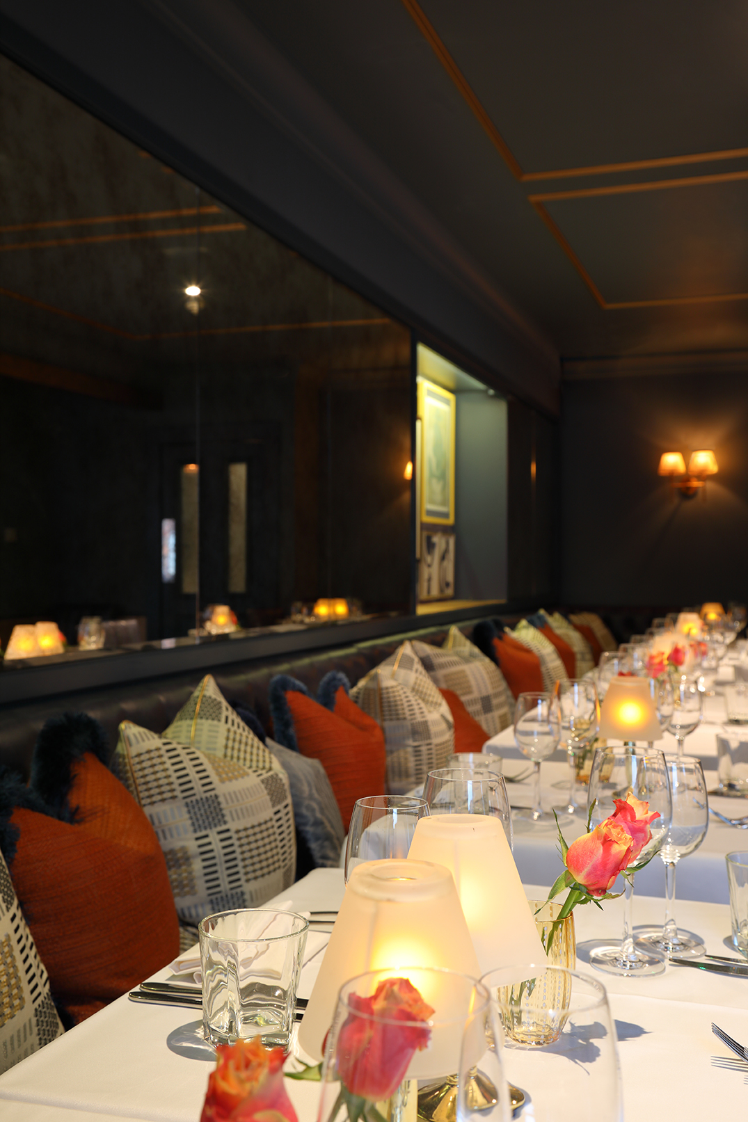 The Club Room - lf45vjnqbii.jpg